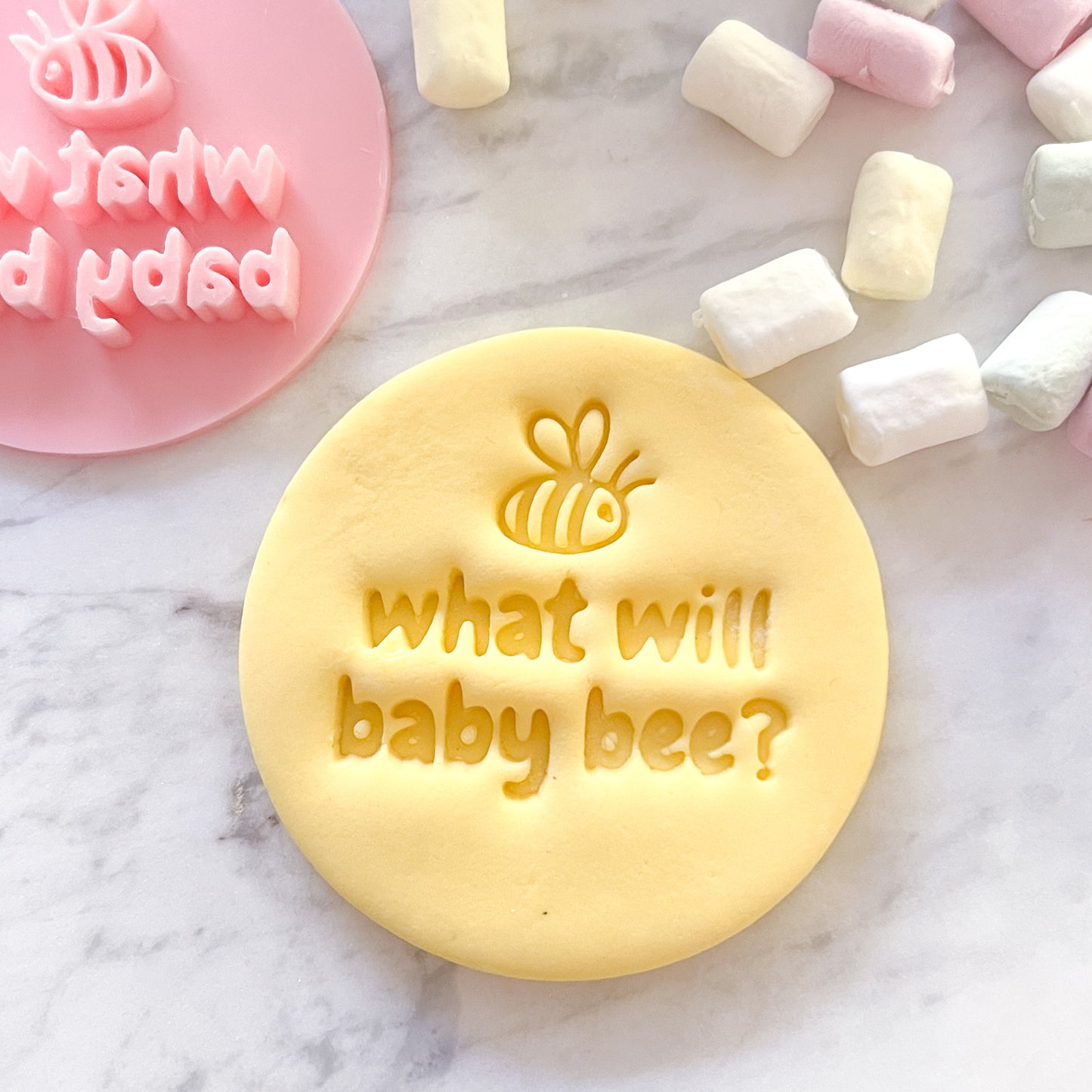 What Will Baby Bee? #3 - Fondant Stamp