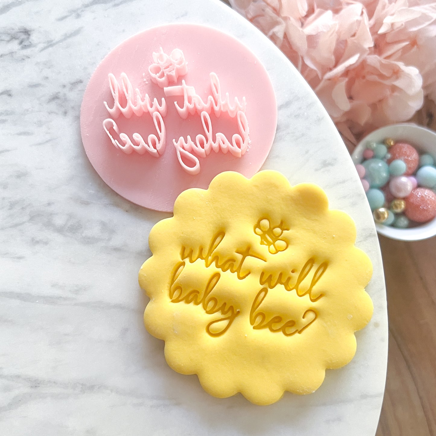 What Will Baby Bee? #4- Fondant Stamp