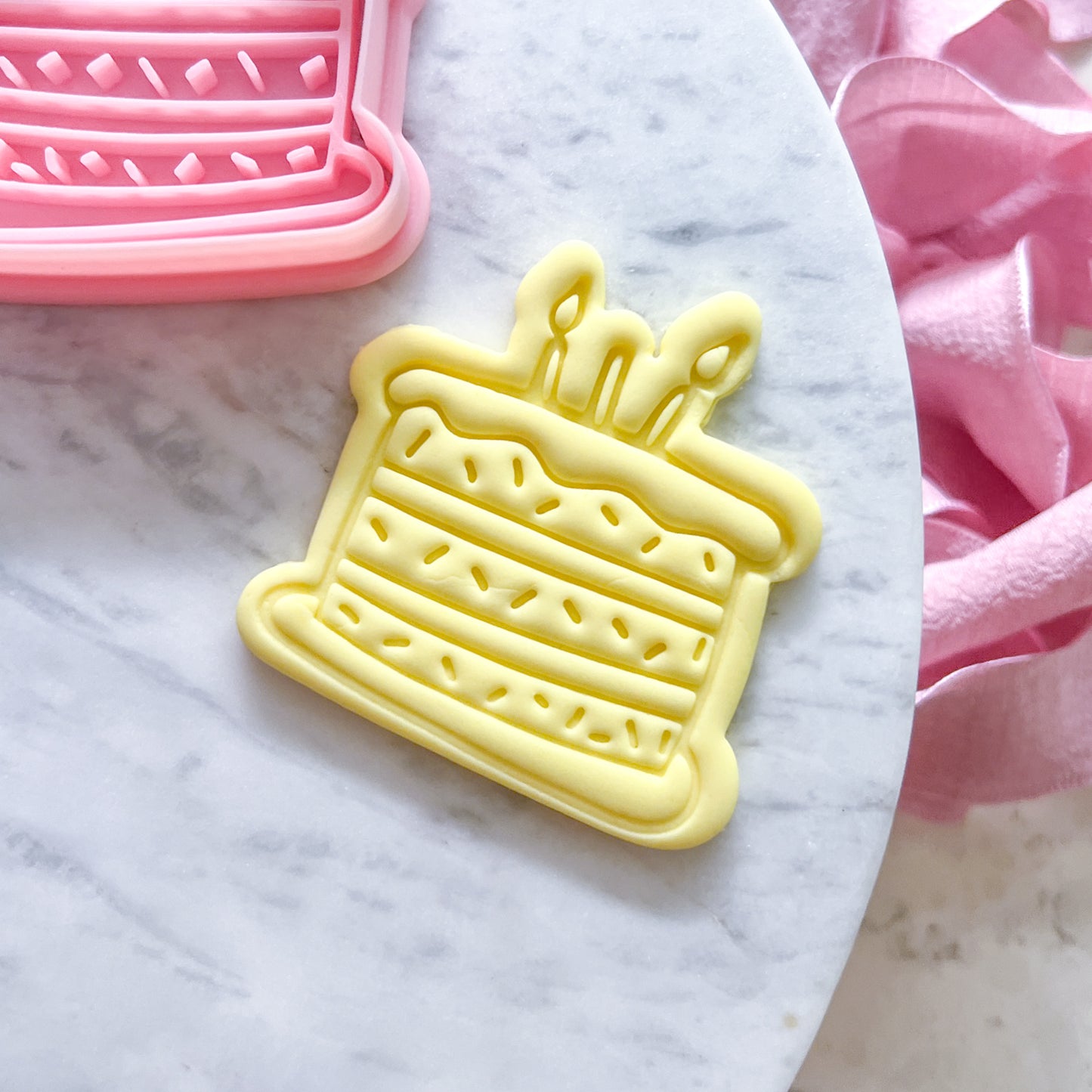 "Cartoon Birthday Cake" - Cookie Cutter & Stamp
