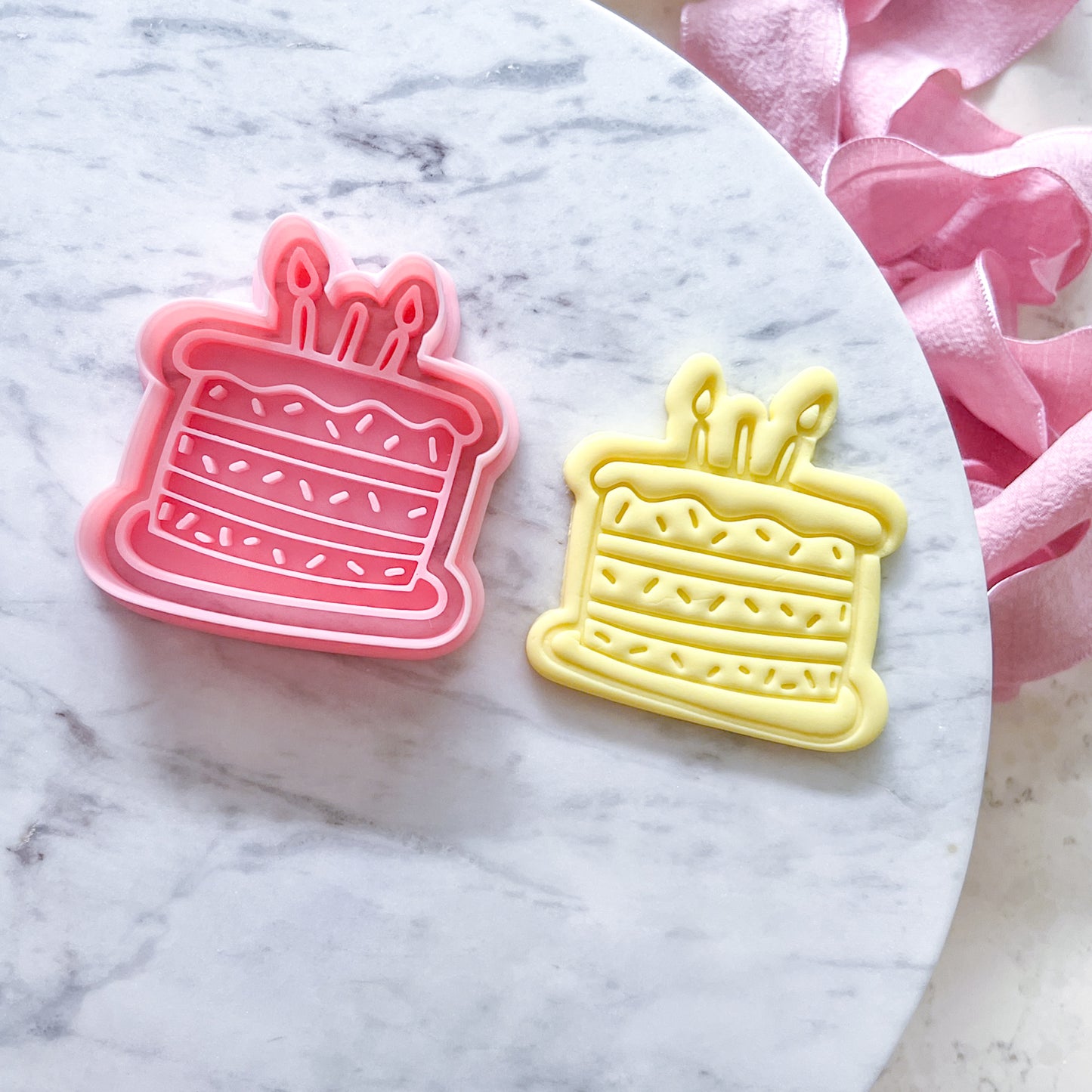 "Cartoon Birthday Cake" - Cookie Cutter & Stamp