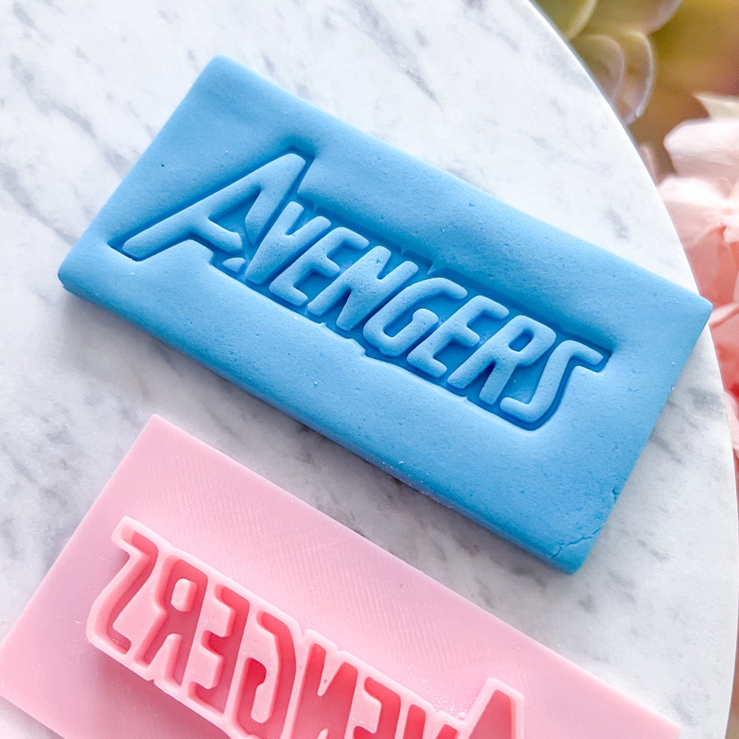 "Avengers Logo" Cookie Cutter & Stamp