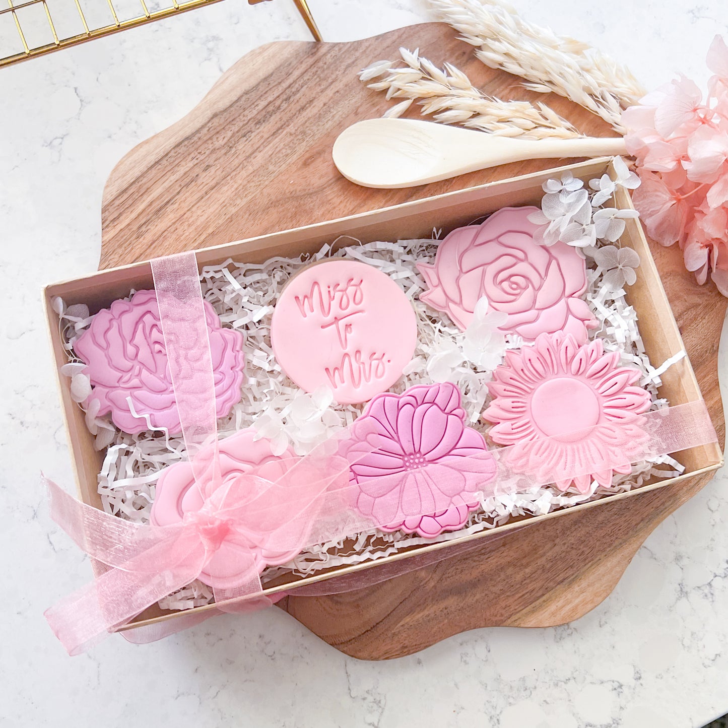 Miss to Mrs Fondant Stamp