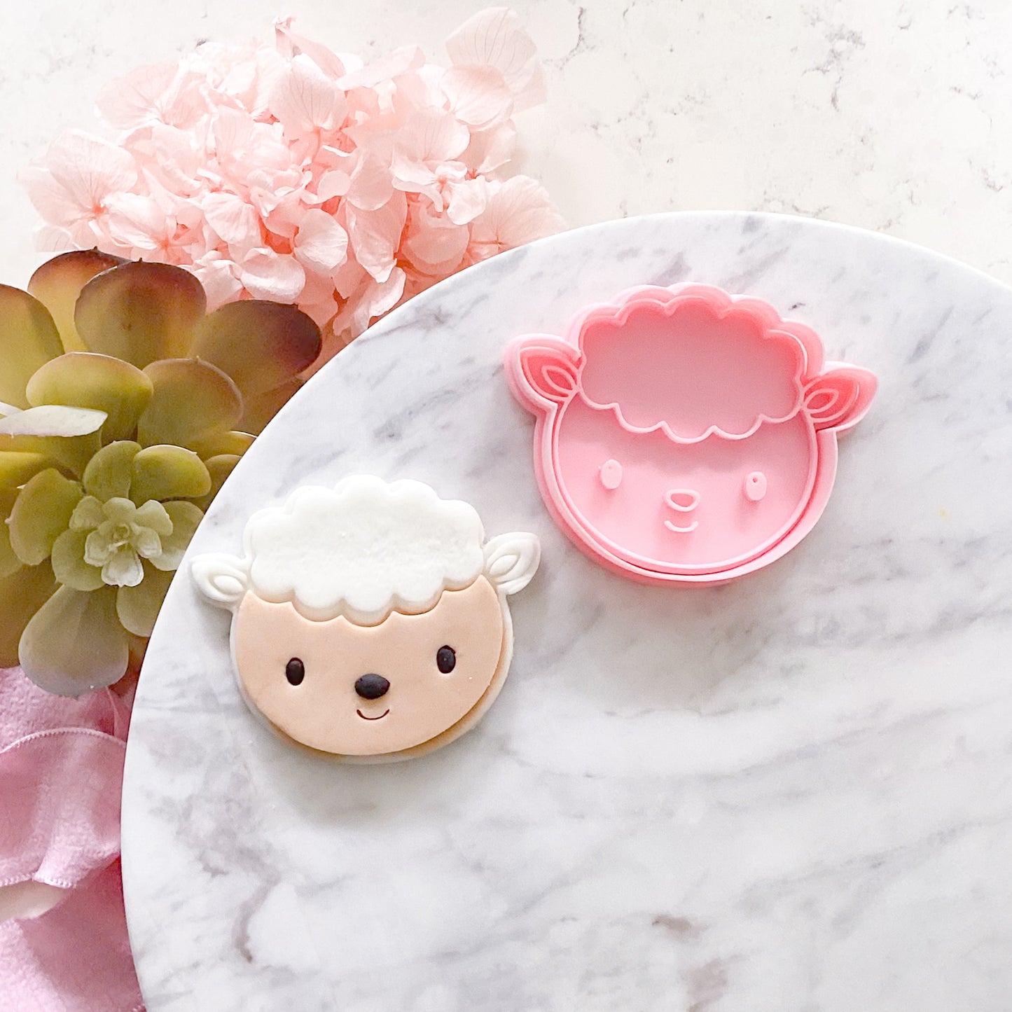 "Cute Sheep" - Cookie Cutter & Stamp