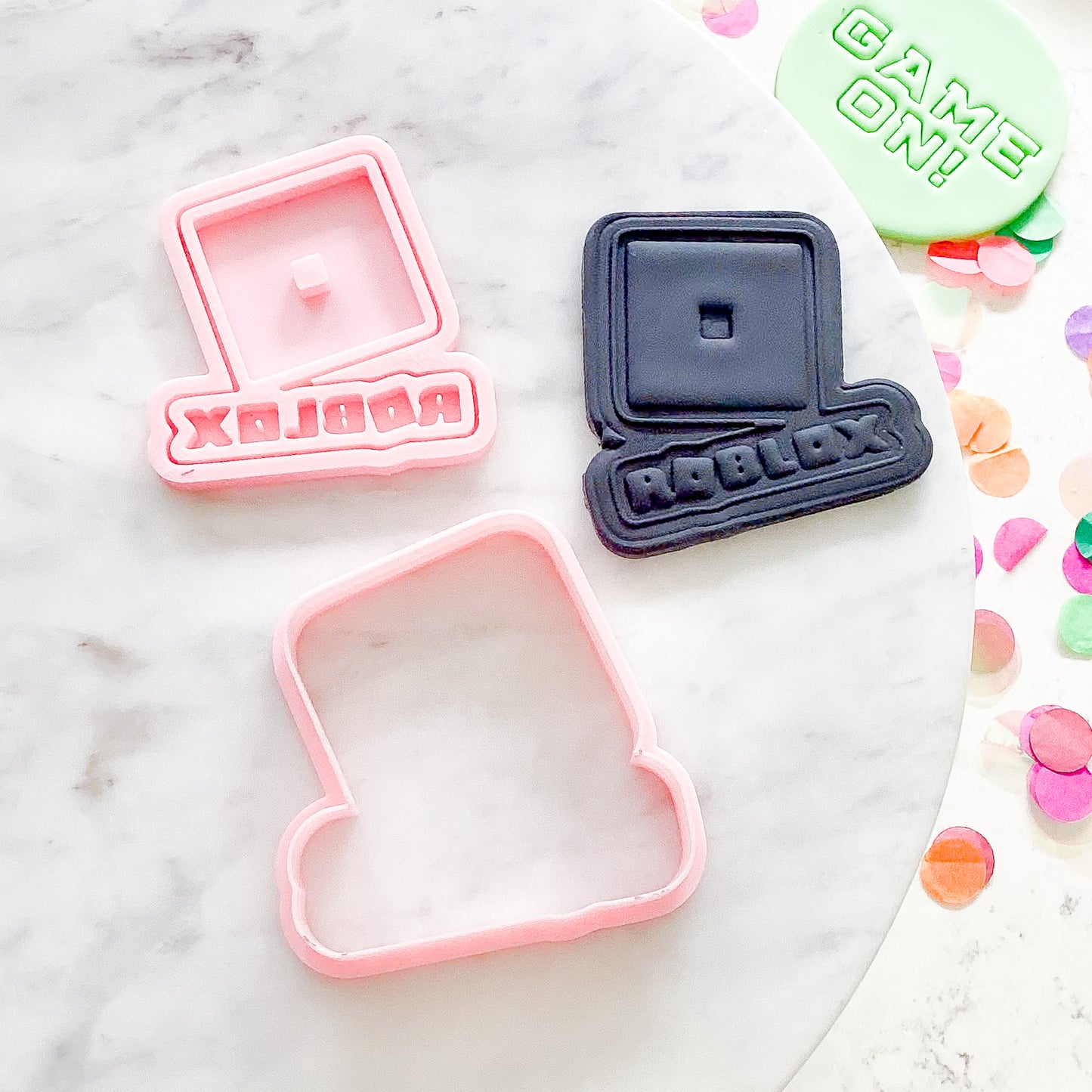 "Roblox Logo" Cookie Cutter & Stamp