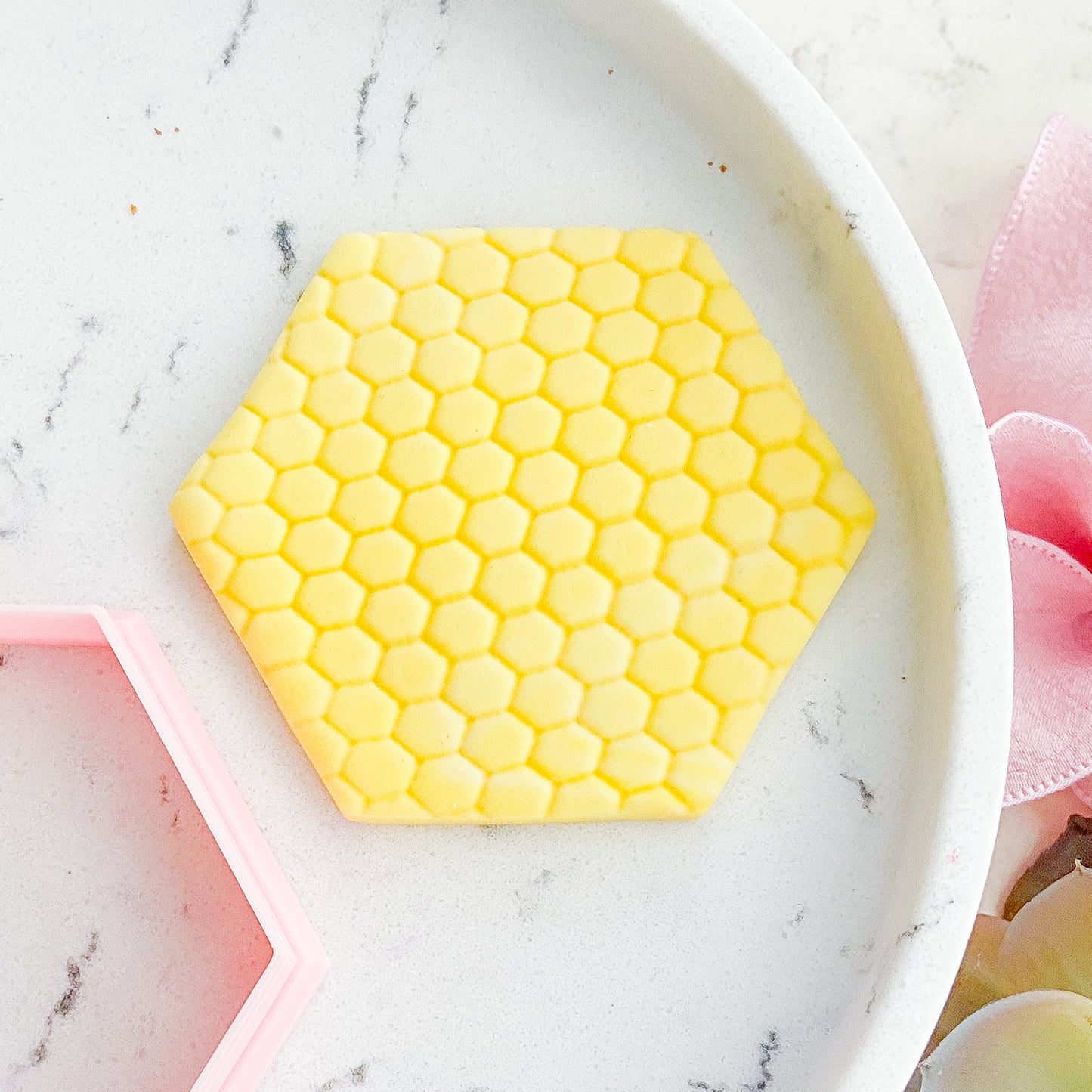 "Honeycomb" Fondant Texture Roller