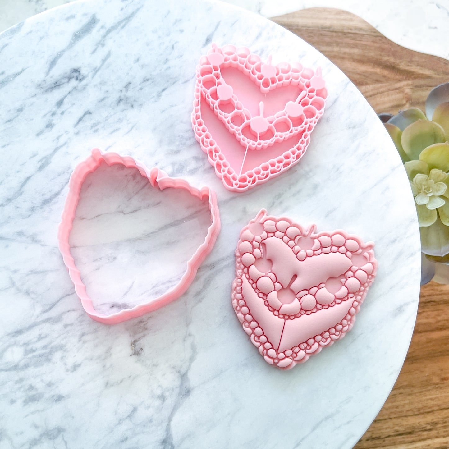 "Vintage Cake" - Cookie Cutter & Stamp