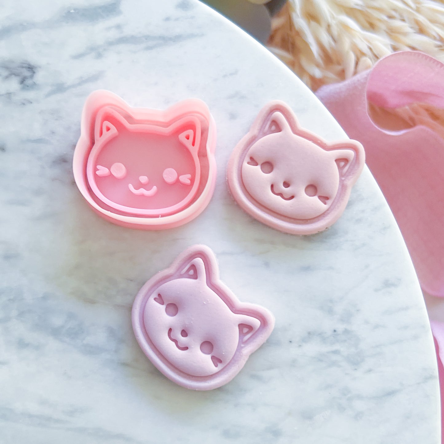 "Cute Kitty" Fondant Mini