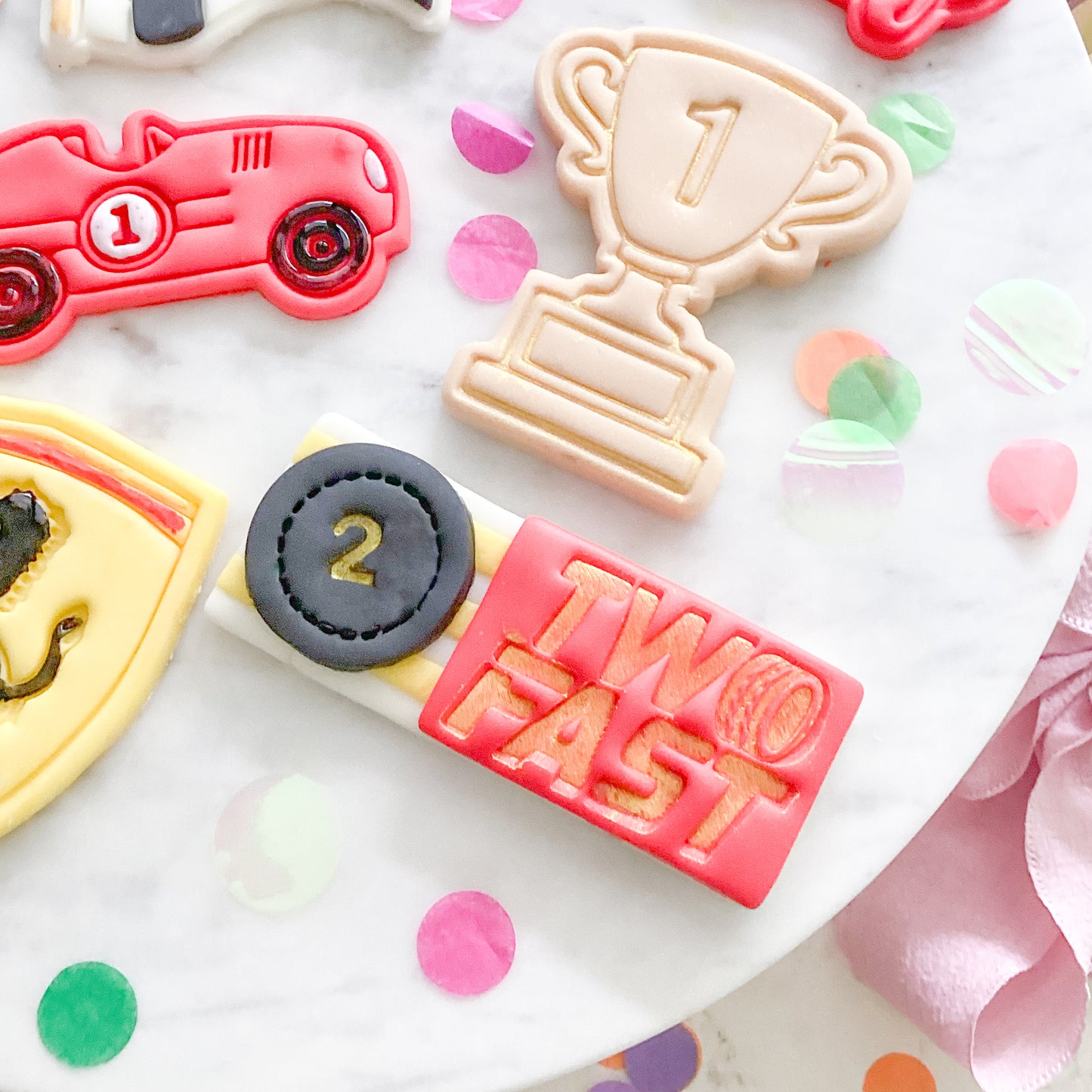 "Trophy" - Cookie Cutter & Stamp