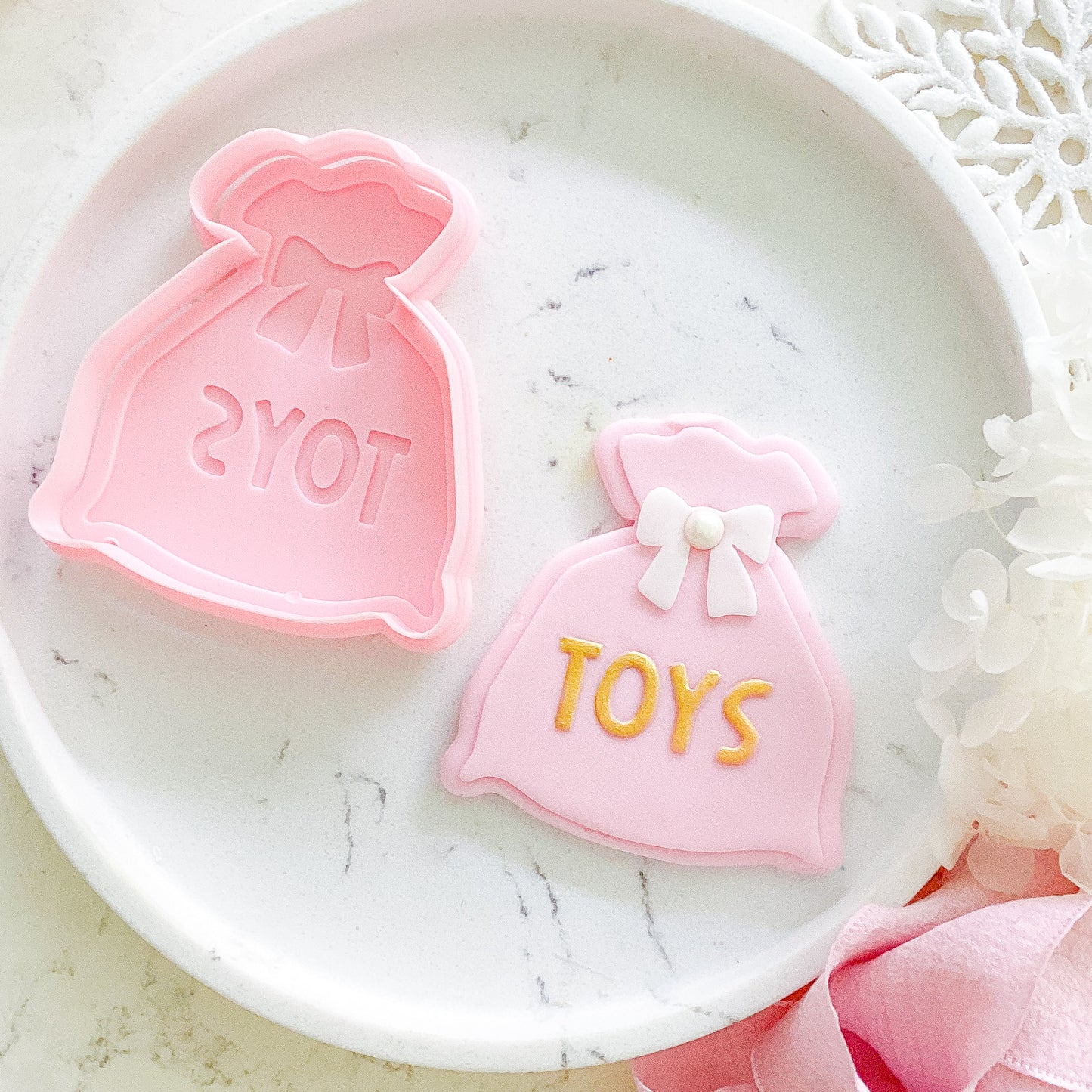 "Santa Toy Sack" - Cutter & Stamp Set