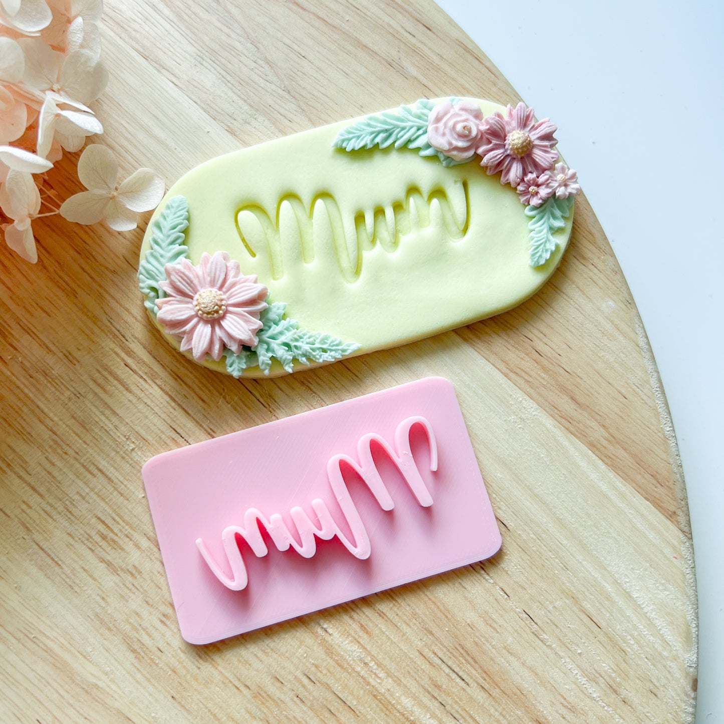 Mum Font #1 - Fondant Stamp