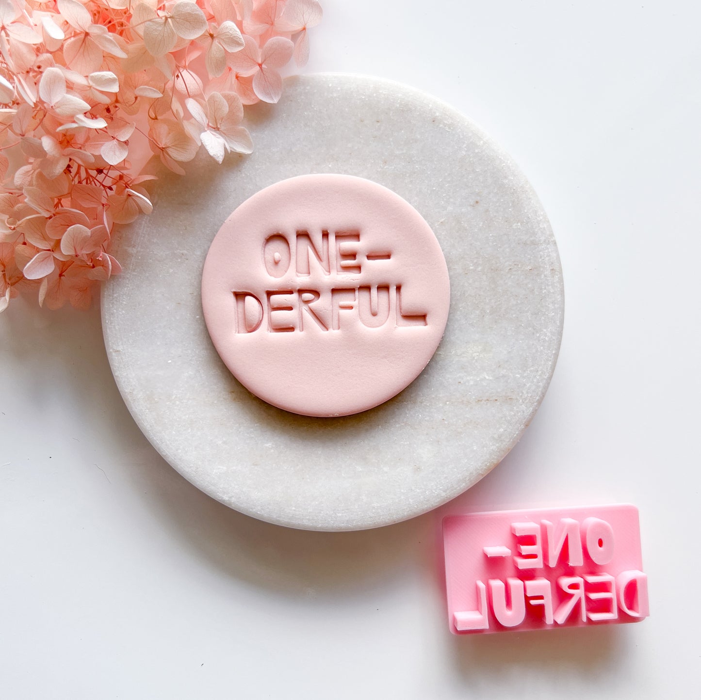 One-derful - Fondant Stamp