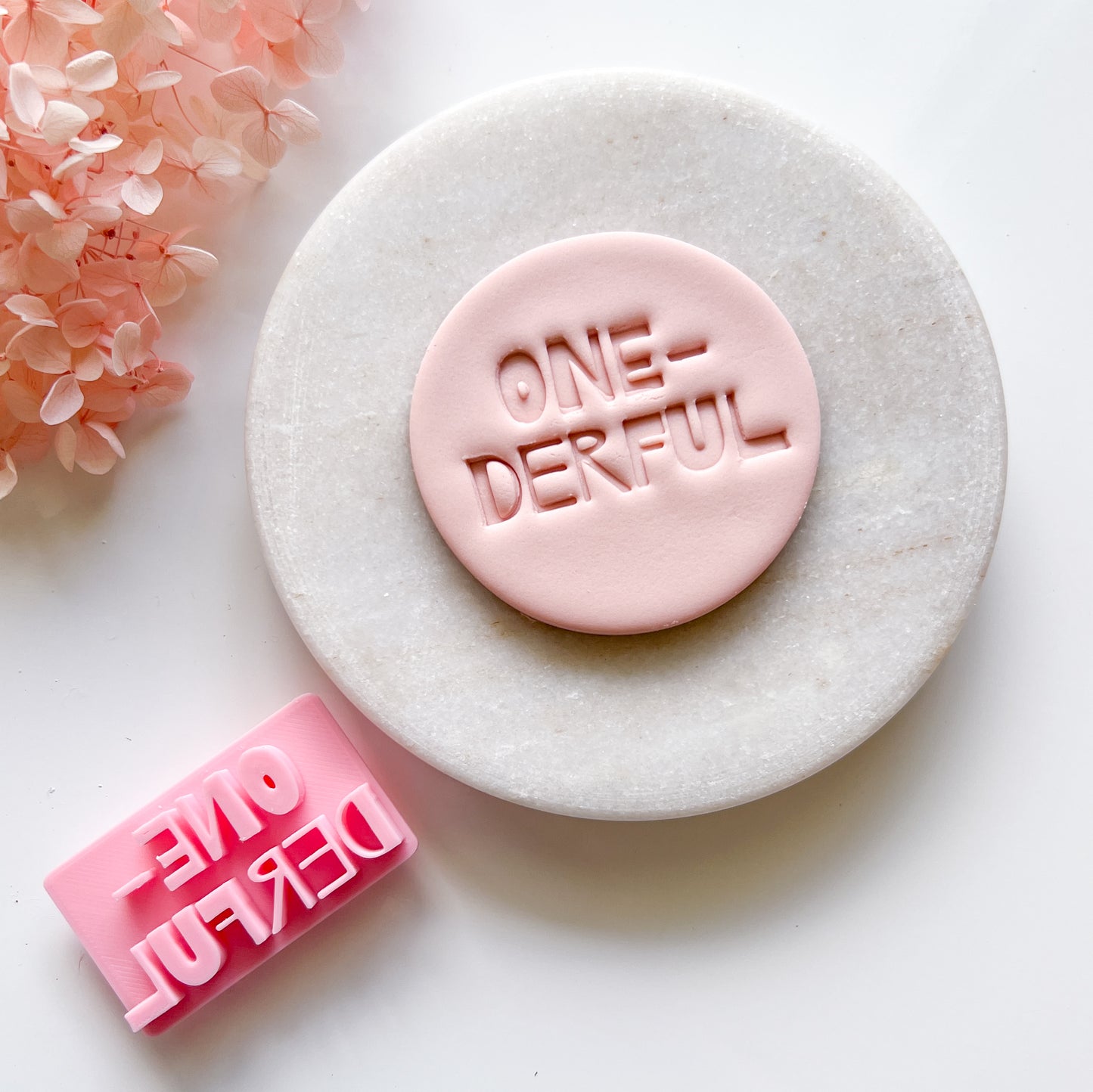 One-derful - Fondant Stamp