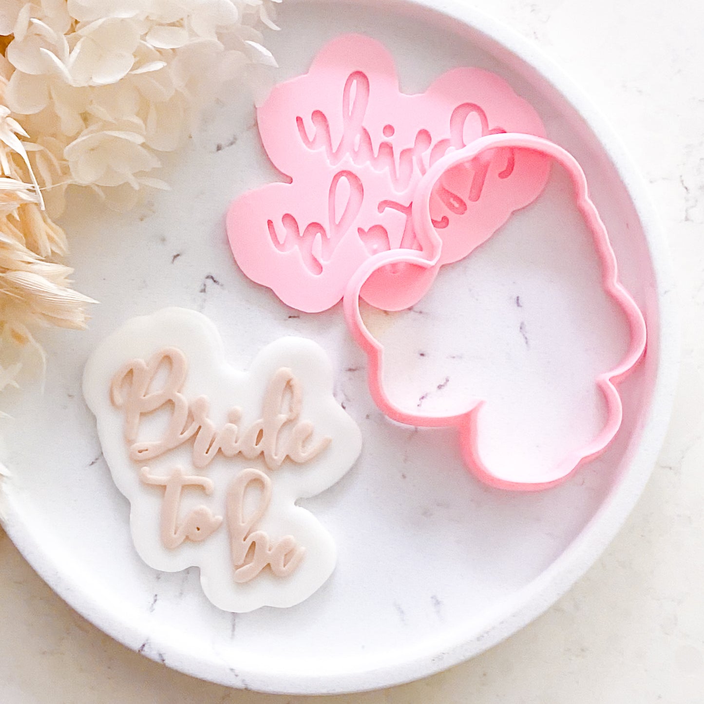 "Bride to Be #1" - Cookie Cutter & Stamp