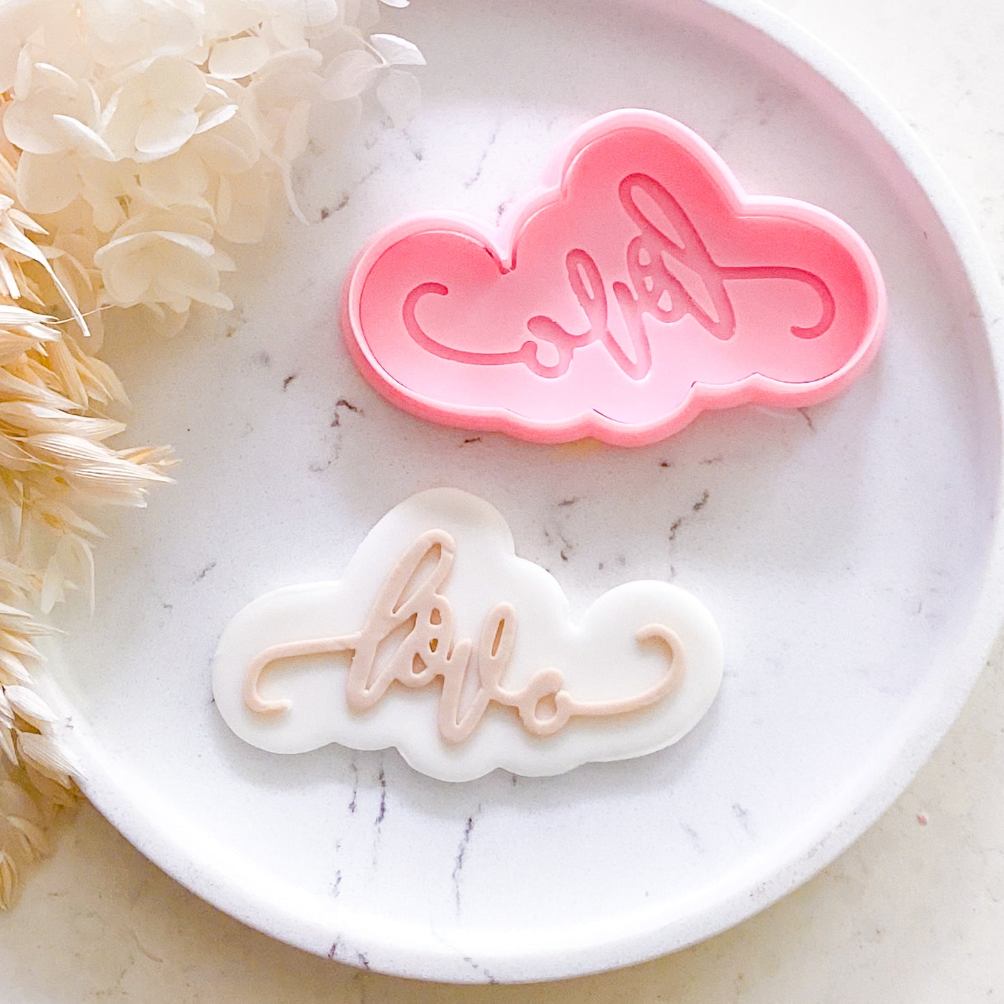 "Love" - Cookie Cutter & Stamp