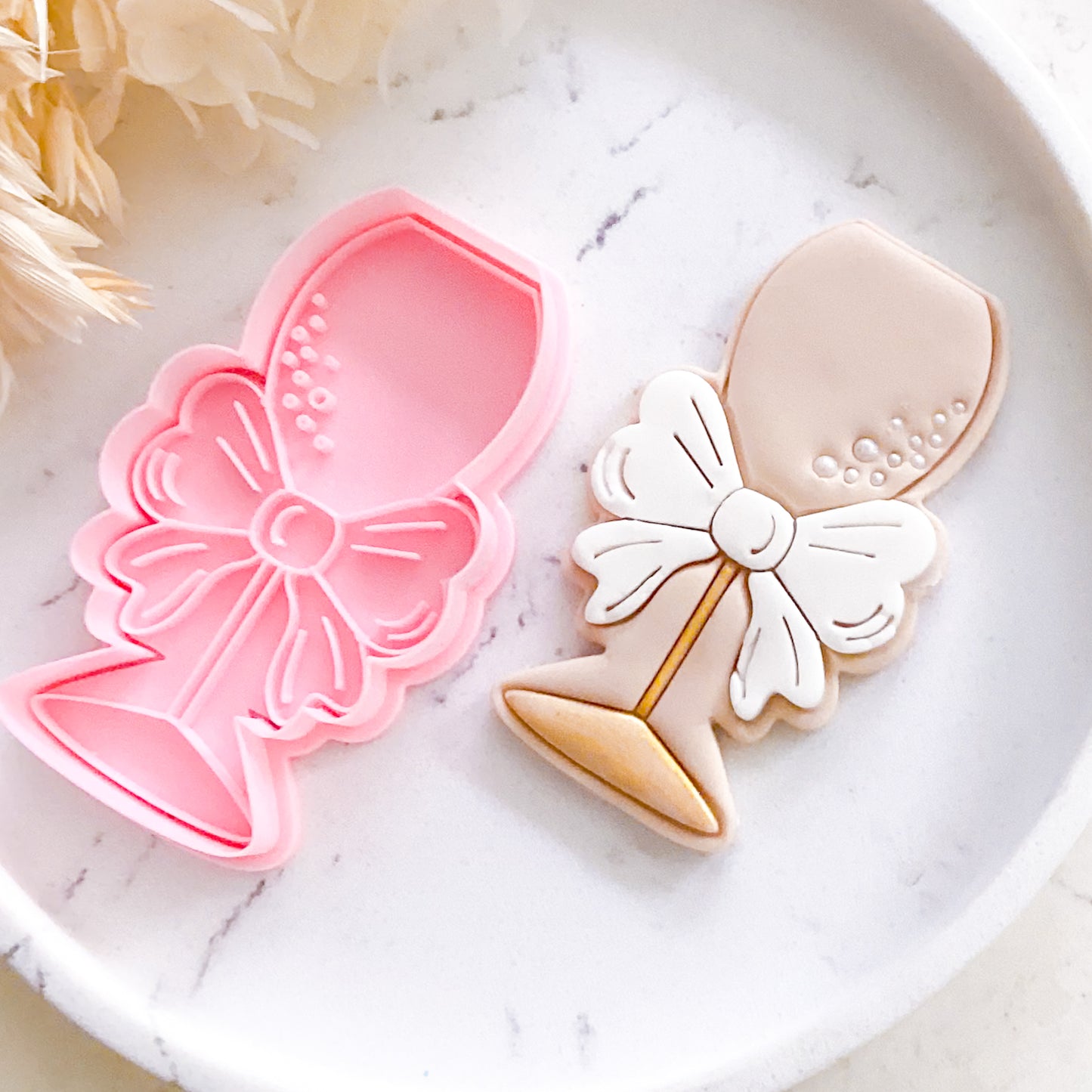 "Champagne Glass" - Cookie Cutter & Stamp