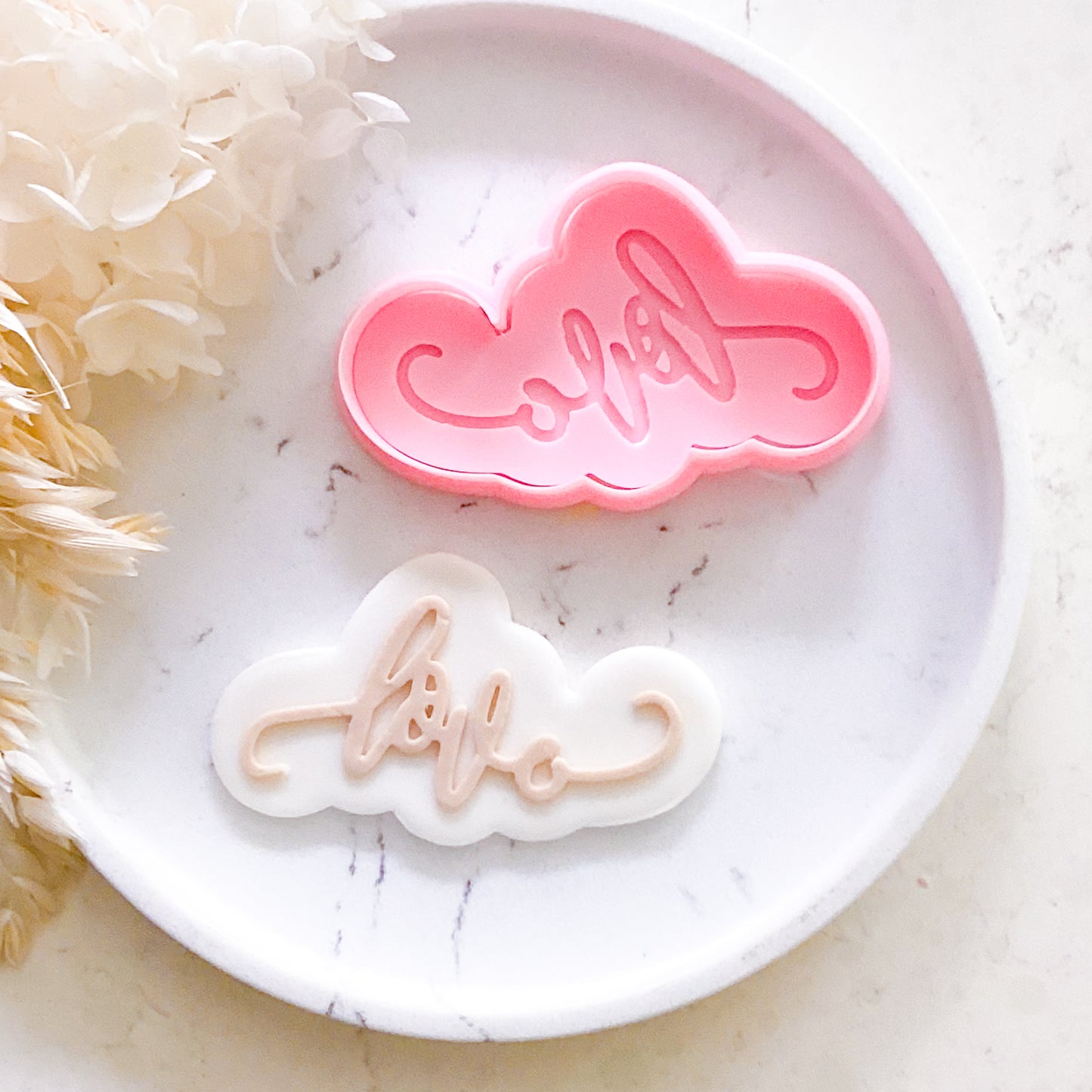 "Love" - Cookie Cutter & Stamp