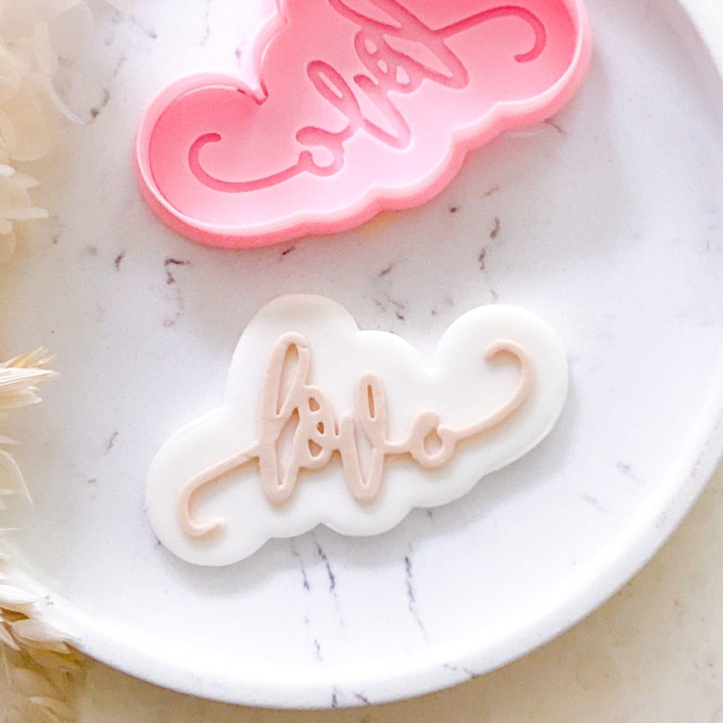 "Love" - Cookie Cutter & Stamp