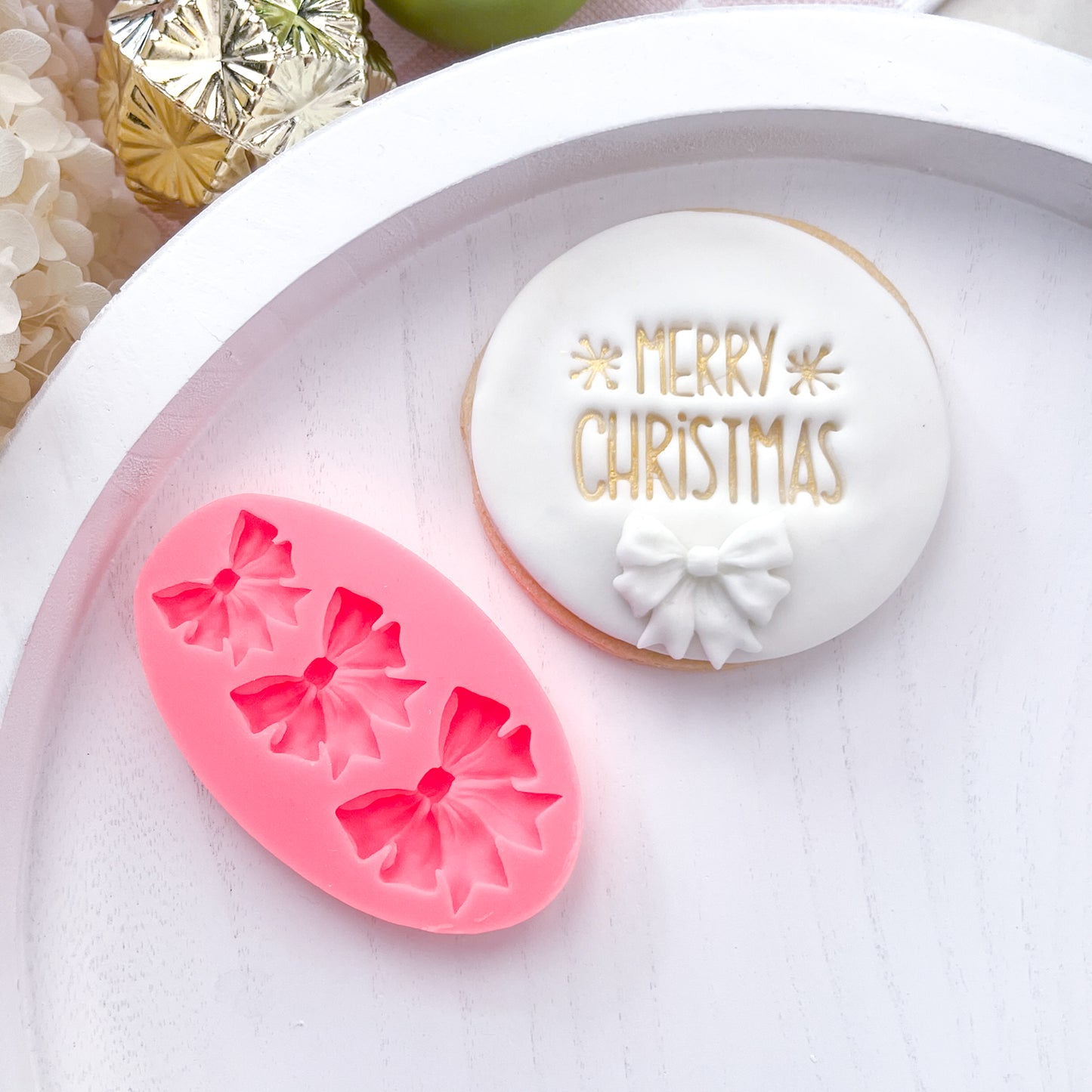 “ Triple Bow” Silicone Mould