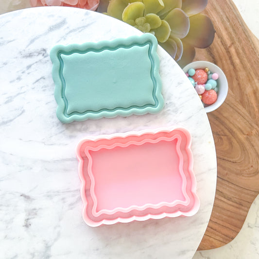 "Wavy Frame with border" - Cookie Cutter & Stamp