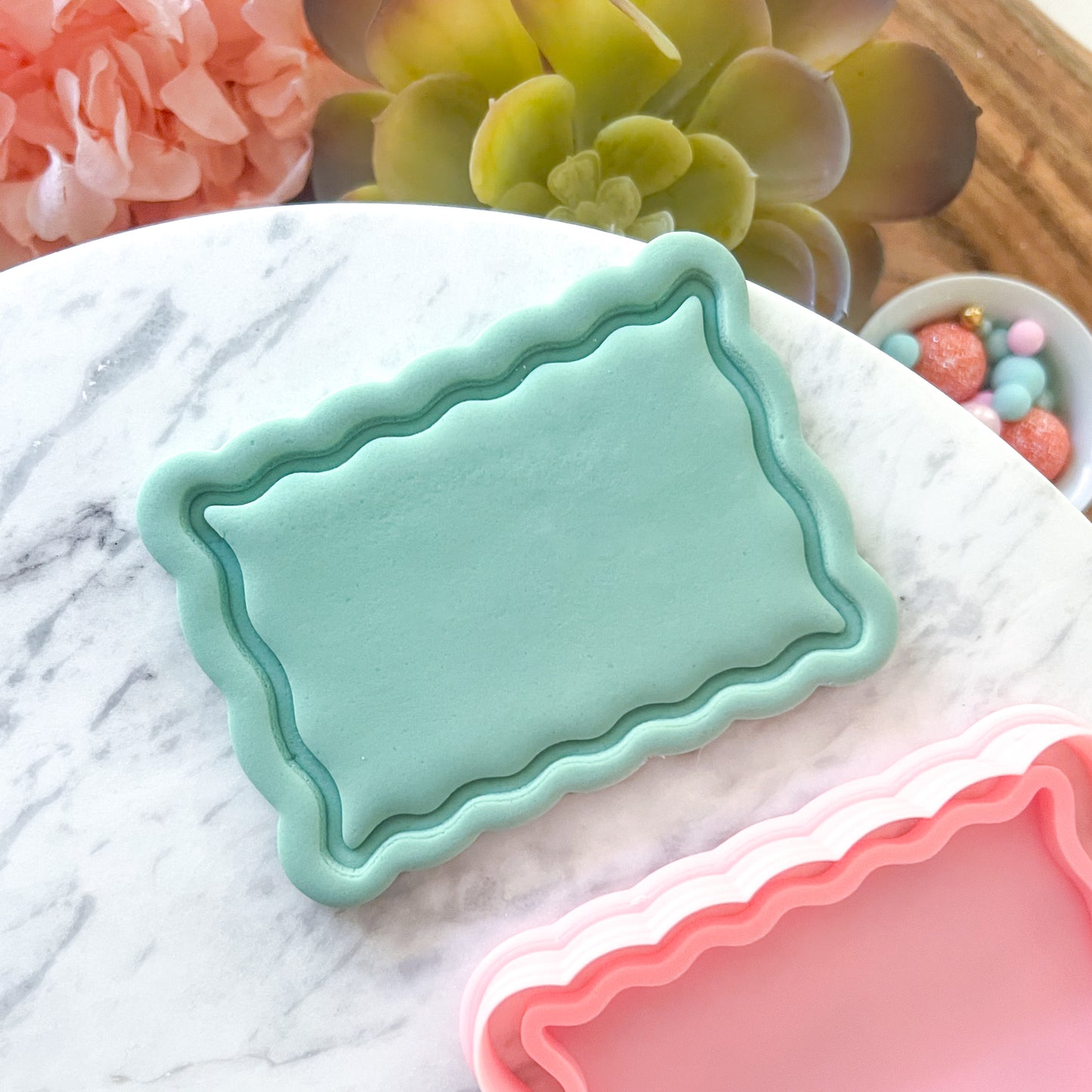 "Wavy Frame with border" - Cookie Cutter & Stamp