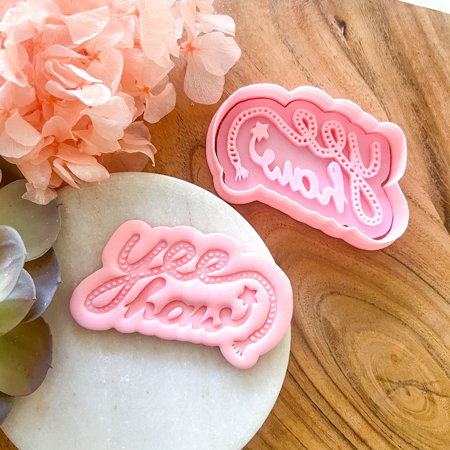 "Yee Haw" - Cookie Cutter & Stamp Set