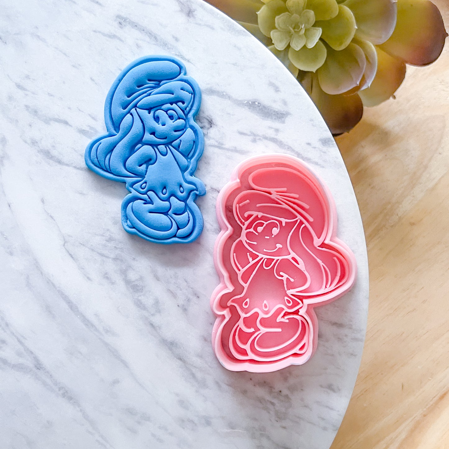 "Smurfette" Cookie Cutter & Stamp