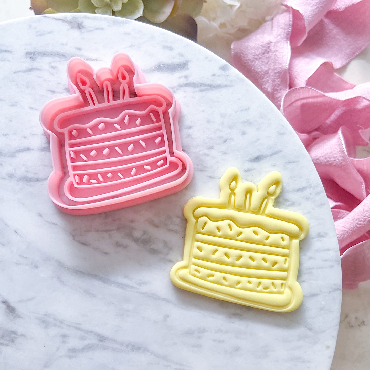 "Cartoon Birthday Cake" - Cookie Cutter & Stamp