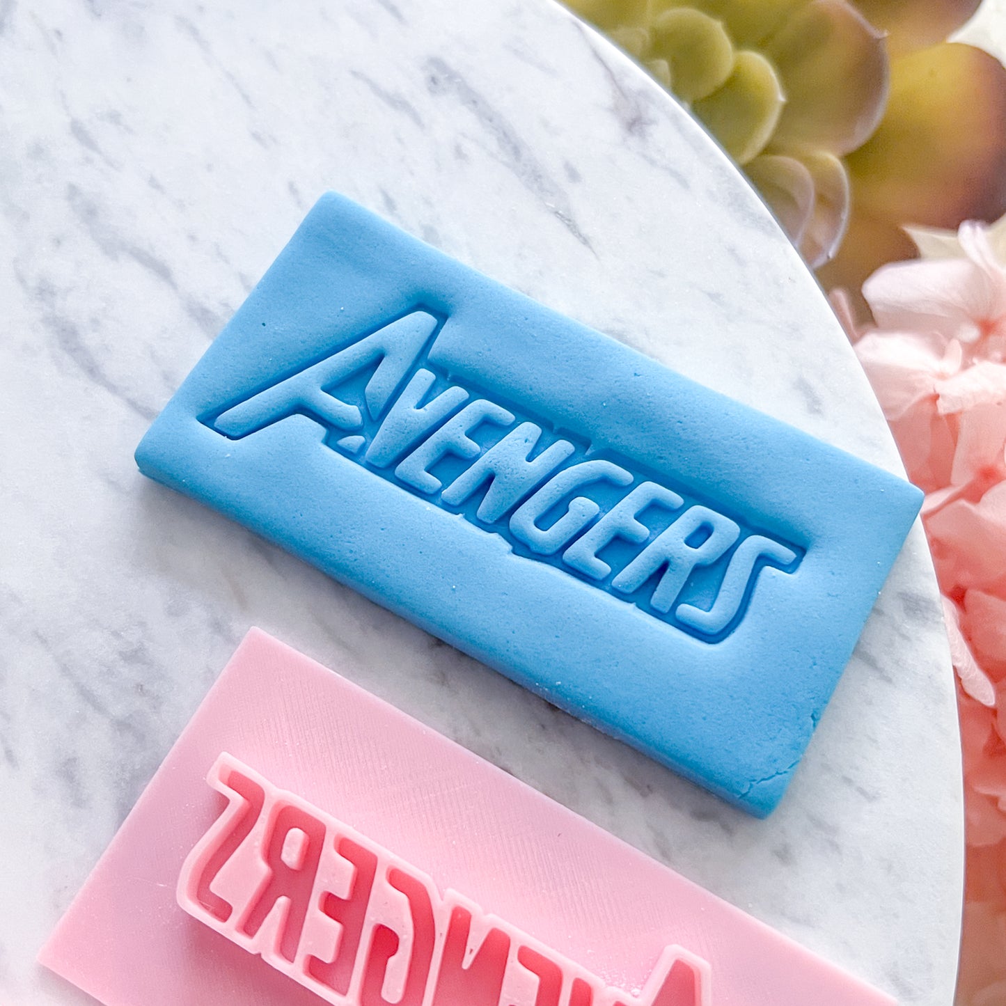 "Avengers Logo" Cookie Cutter & Stamp