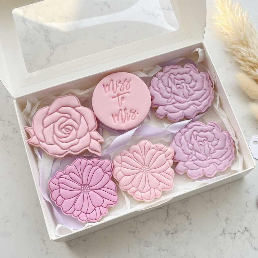 "Detailed Flower" - Cookie Cutter & Stamp