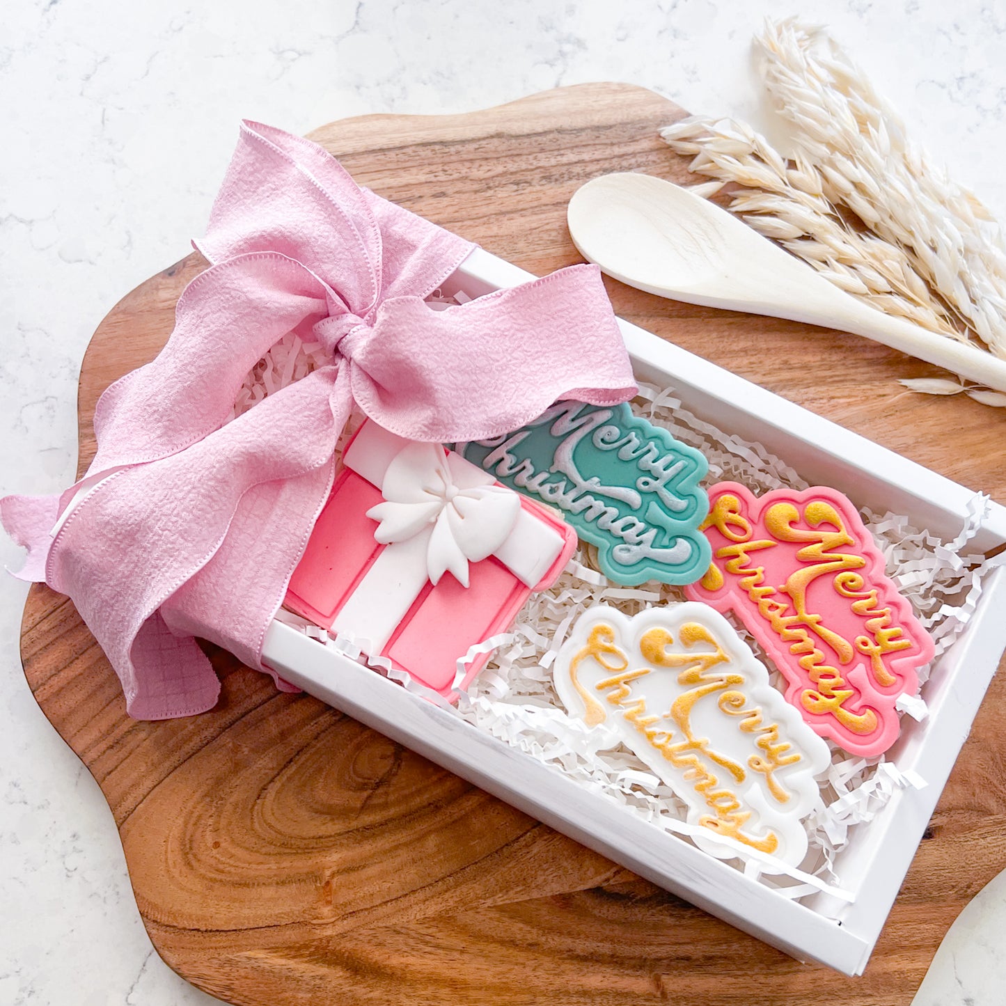 "Merry Christmas #2" Cookie Cutter & Stamp