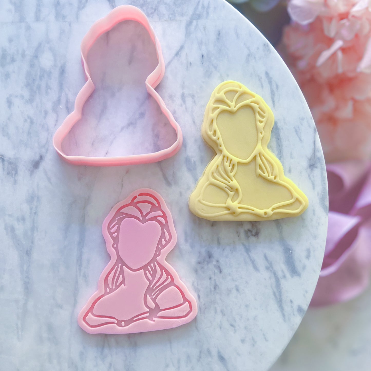 "Belle - Minimalist " Cookie Cutter & Stamp