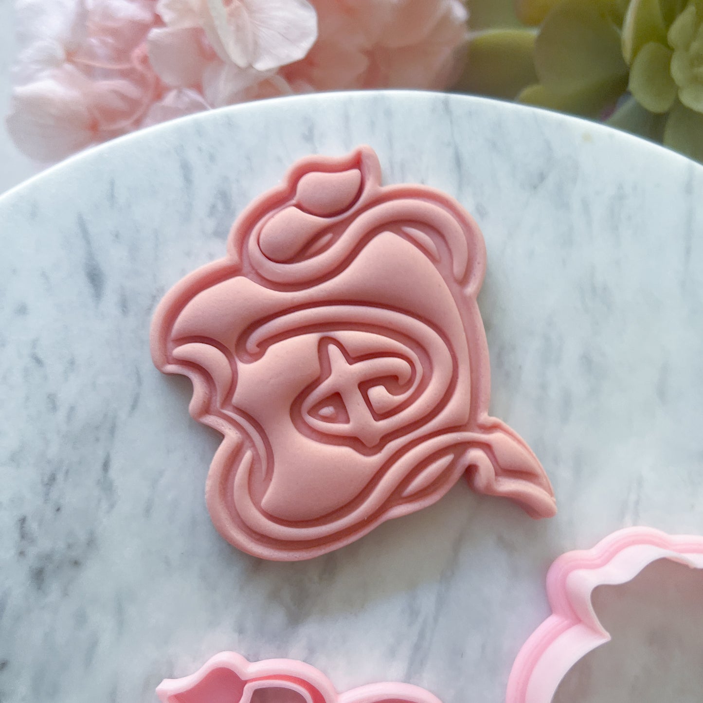 "Decendants" Cookie Cutter & Stamp