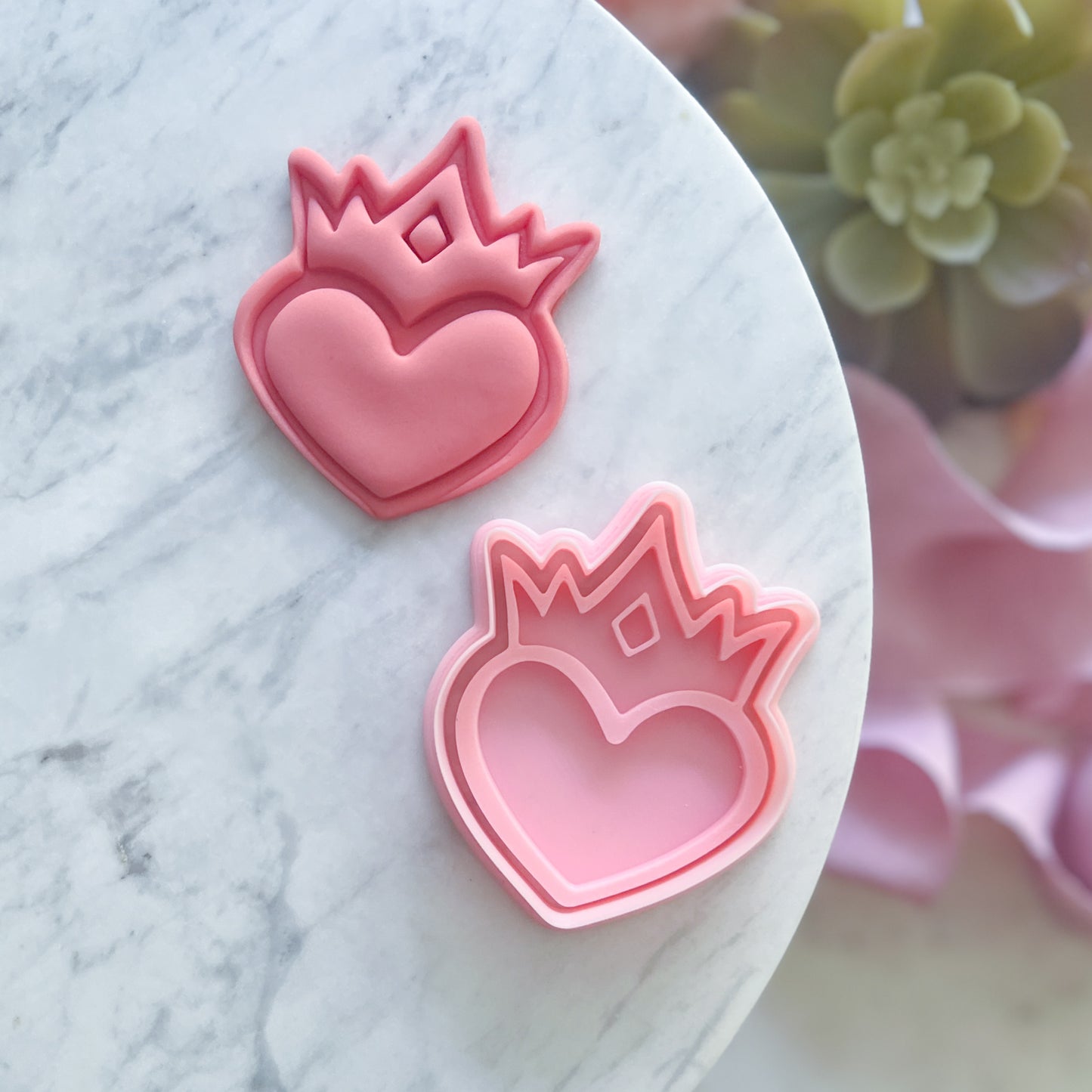 "Heart with Crown" Cookie Cutter & Stamp