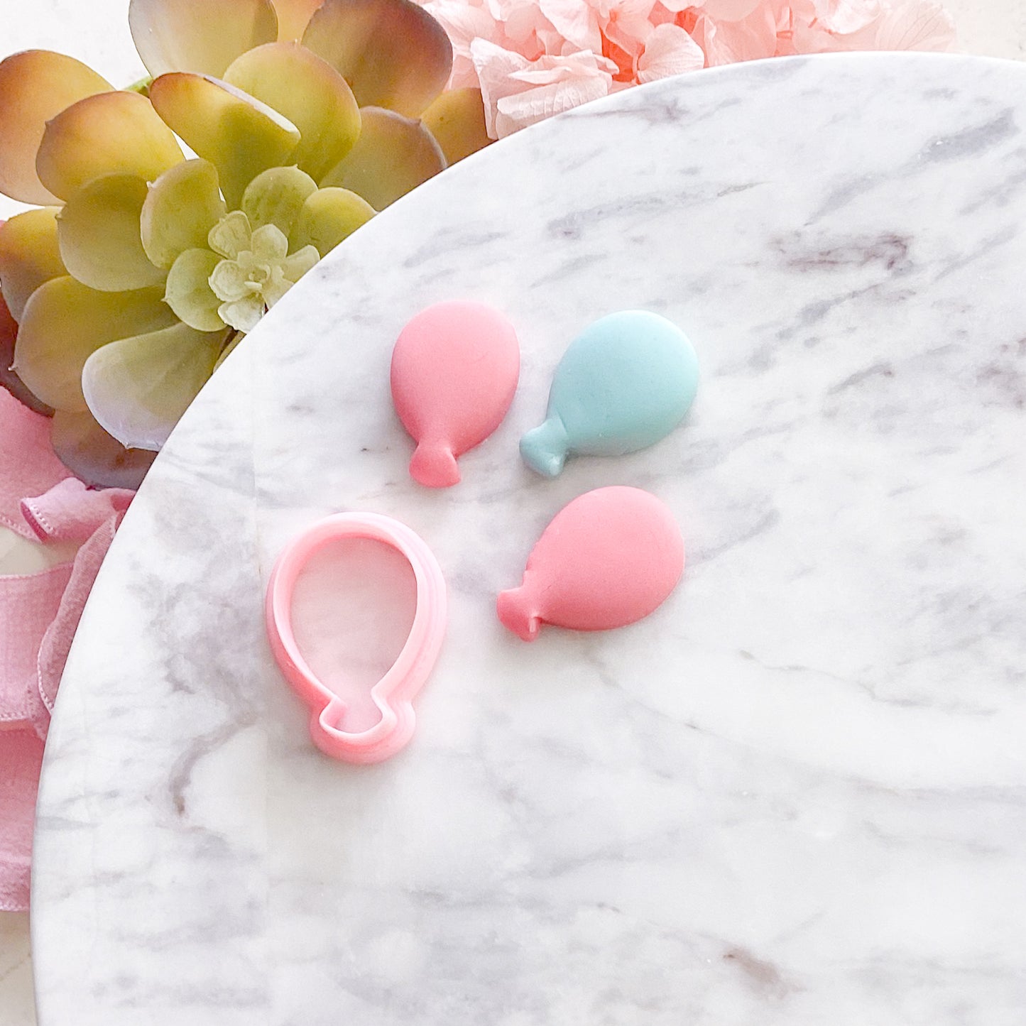 "Balloon" Fondant Mini Charm