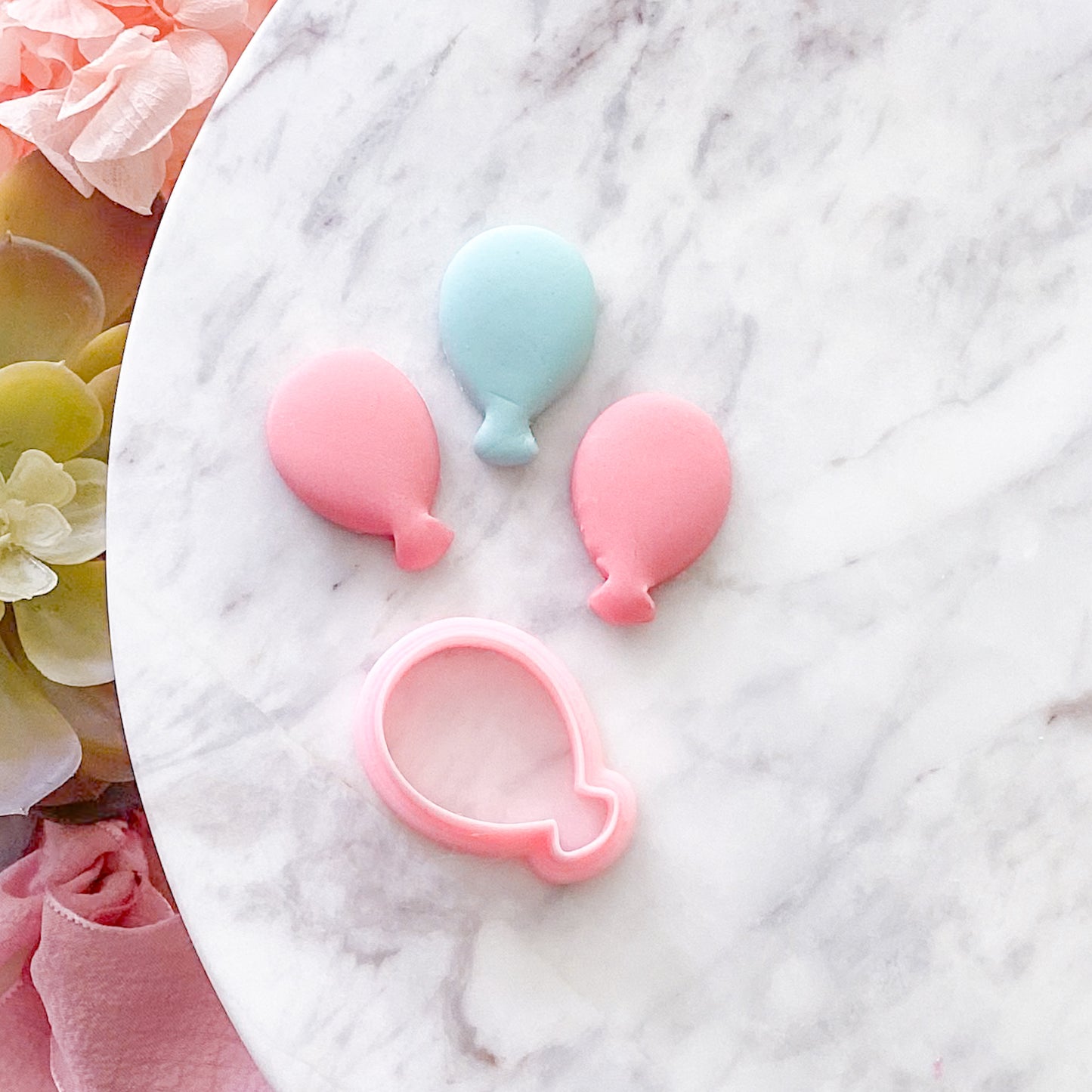 "Balloon" Fondant Mini Charm