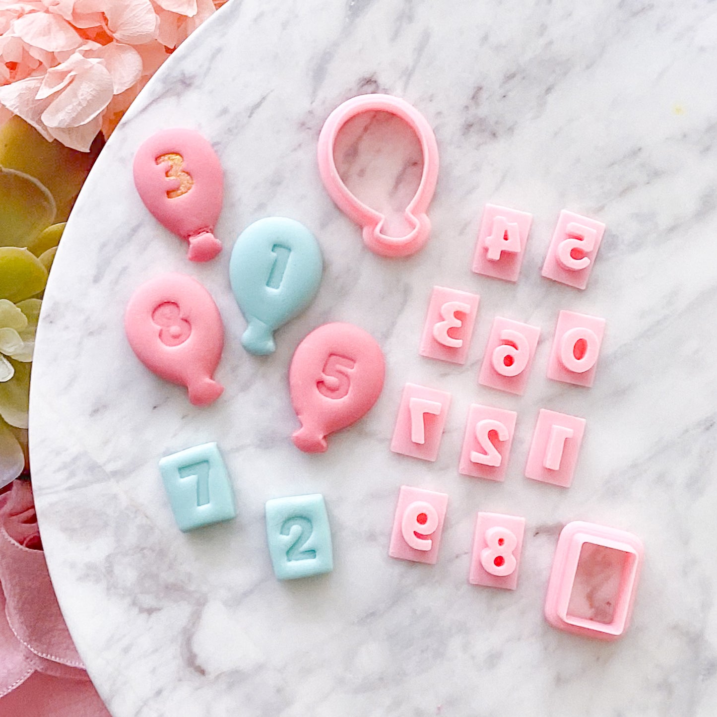 "Balloon" Fondant Mini Charm