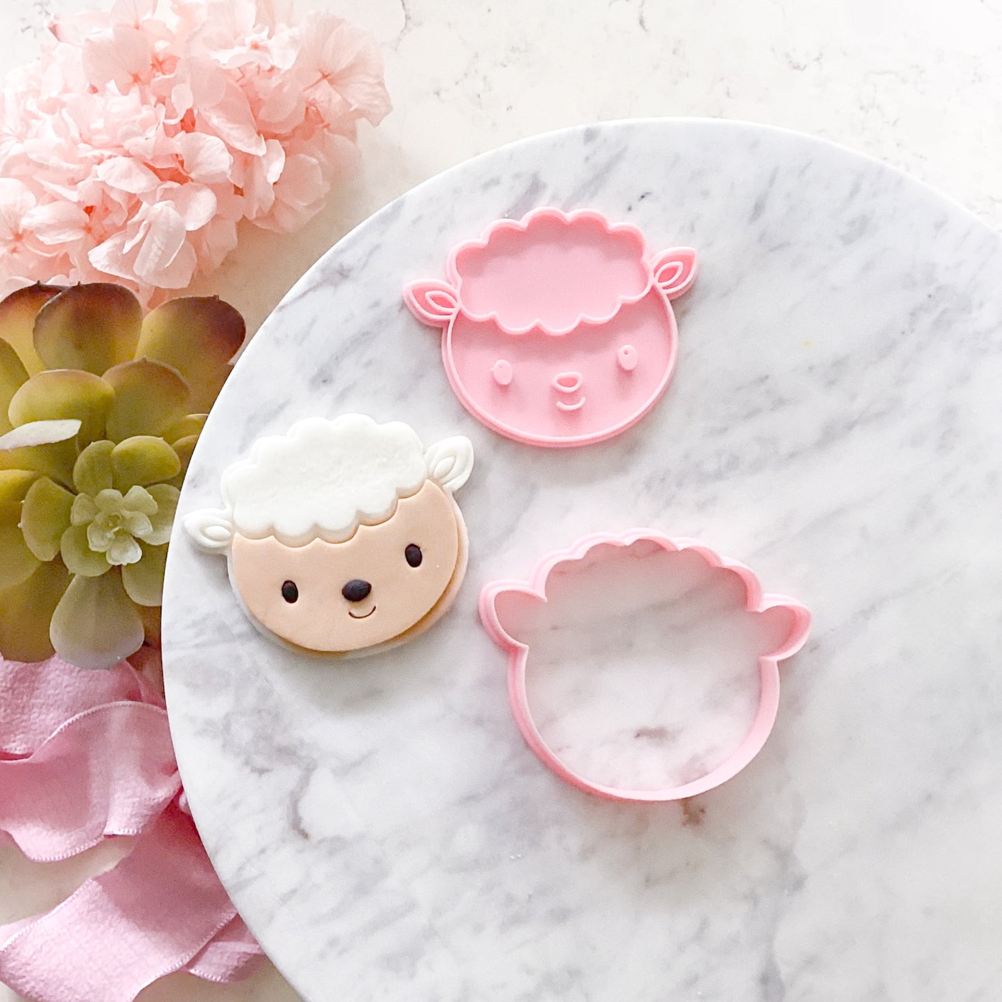 "Cute Sheep" - Cookie Cutter & Stamp