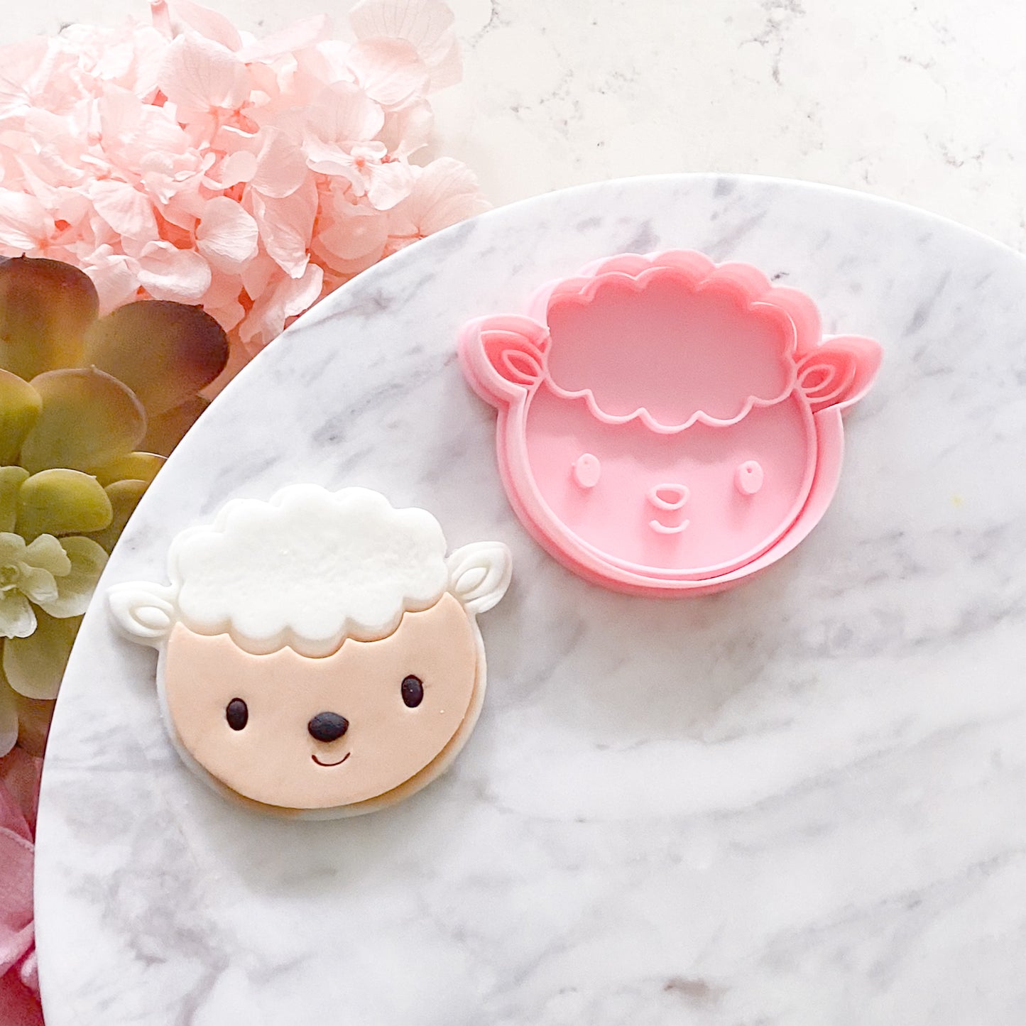 "Cute Sheep" - Cookie Cutter & Stamp