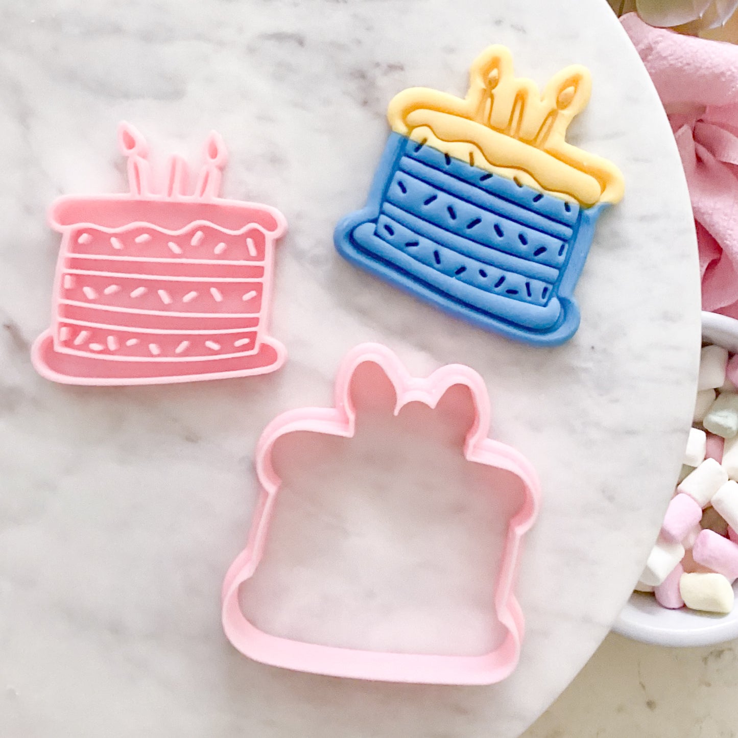 "Cartoon Birthday Cake" - Cookie Cutter & Stamp