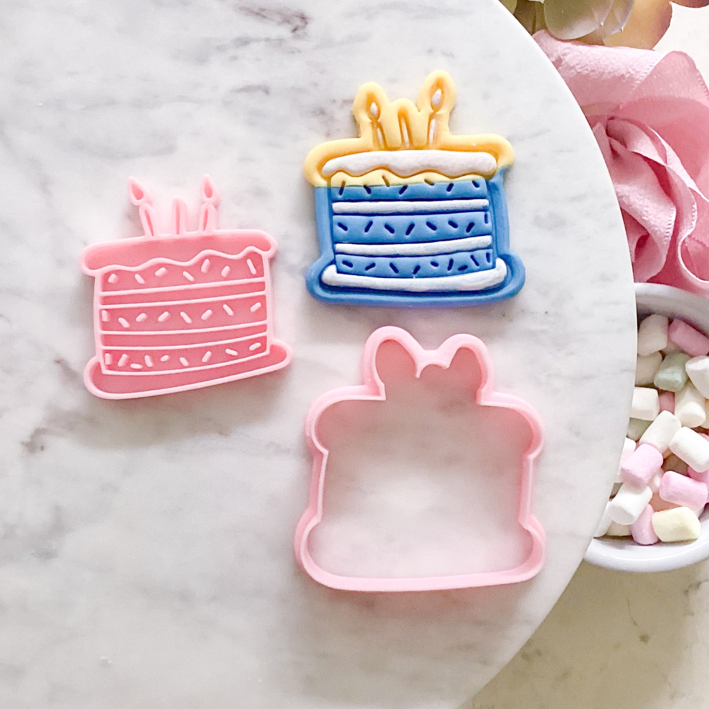 "Cartoon Birthday Cake" - Cookie Cutter & Stamp