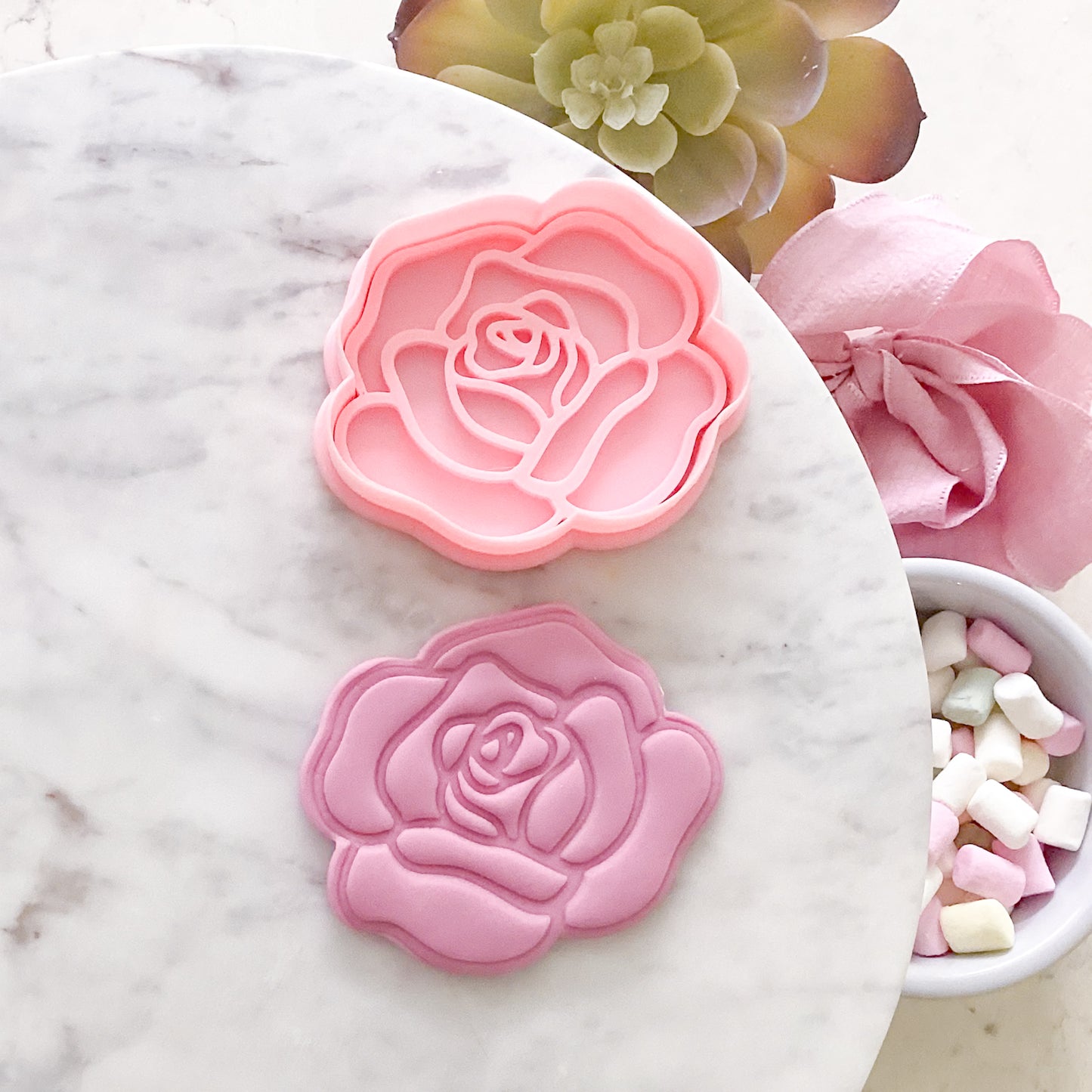 "Soft Rose" - Cookie Cutter & Stamp