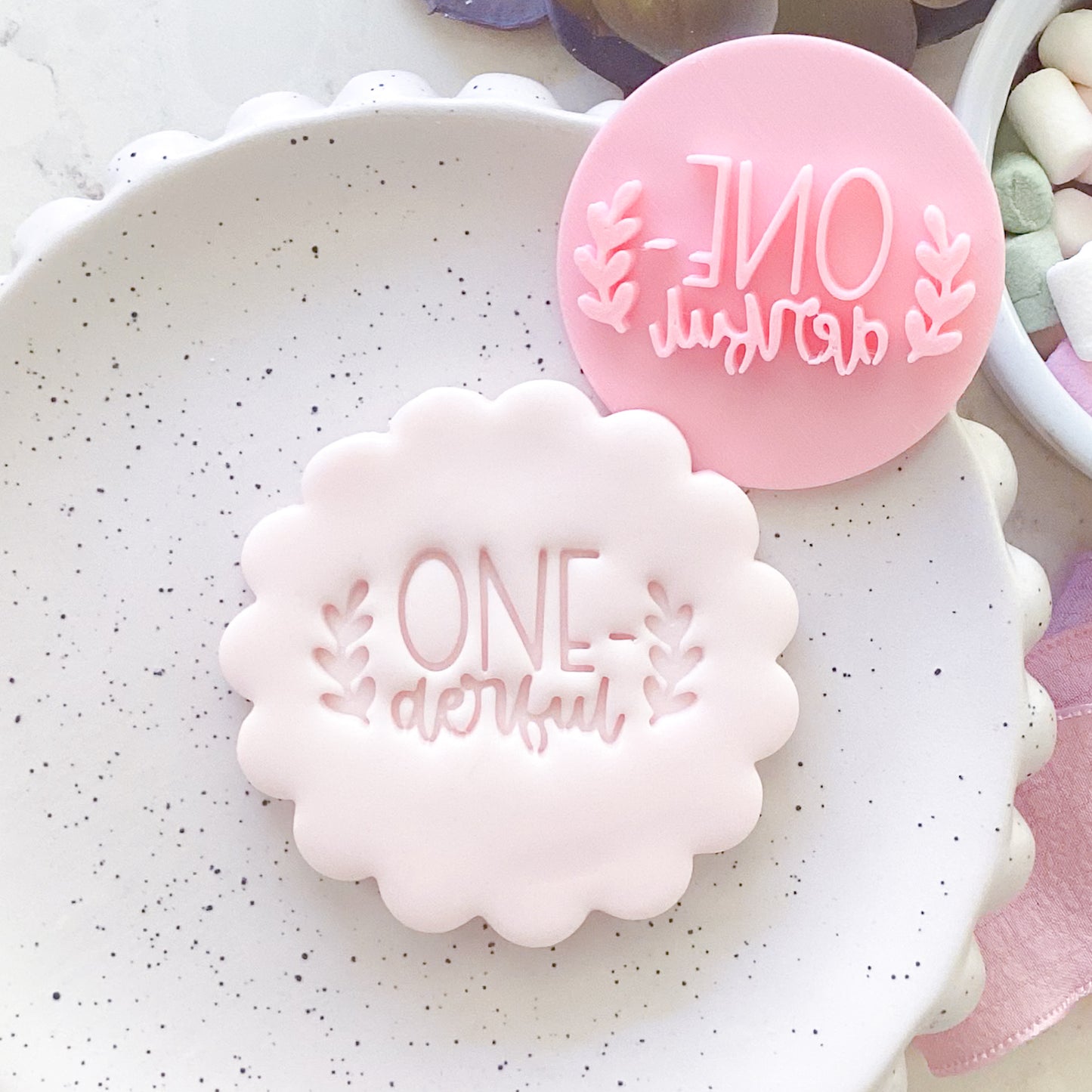 ONE-derful Fondant Stamp
