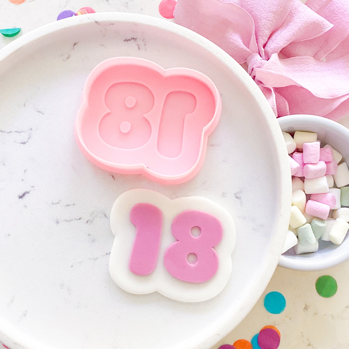 "18" Bubble Font - Cookie Stamp & Cutter Set