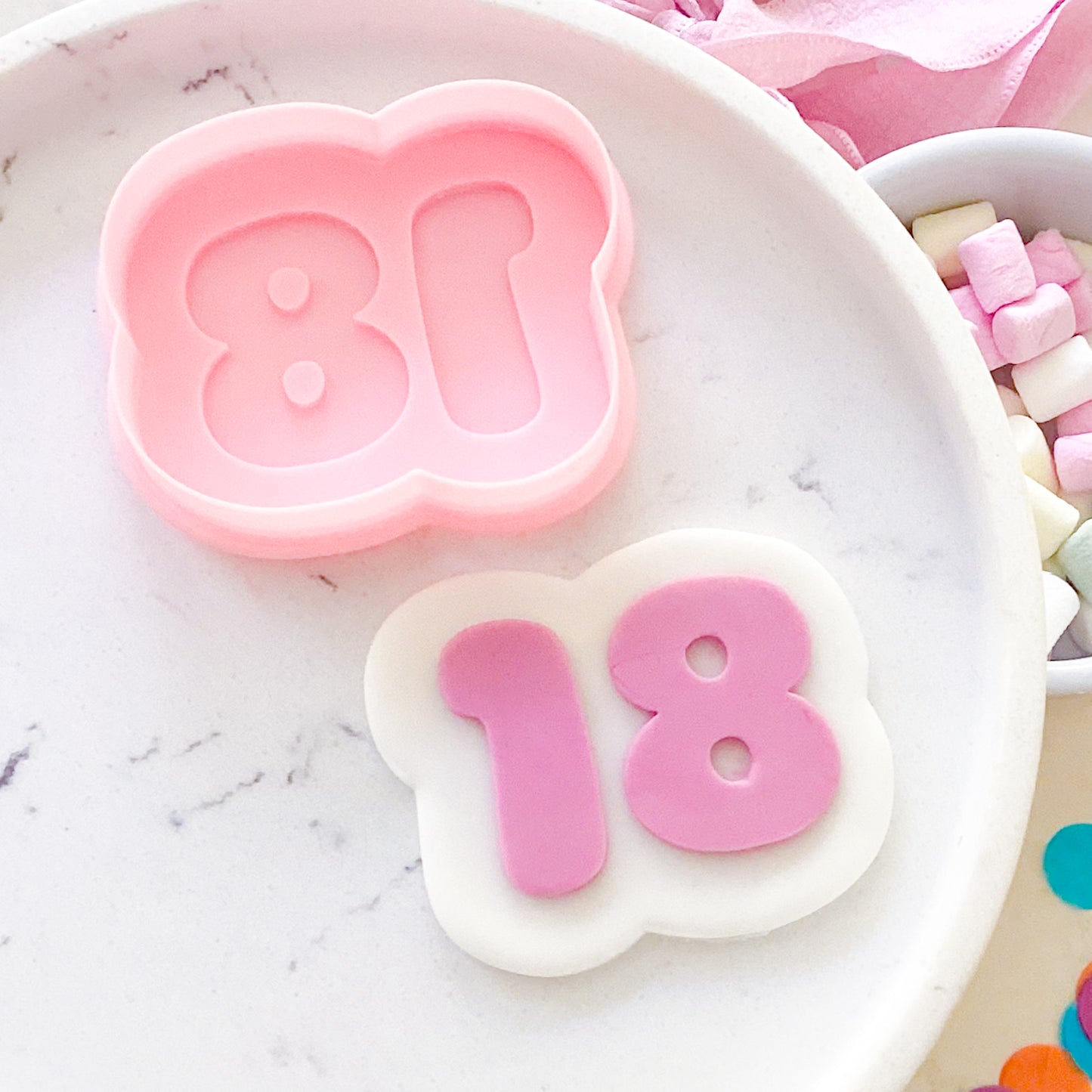 "18" Bubble Font - Cookie Stamp & Cutter Set