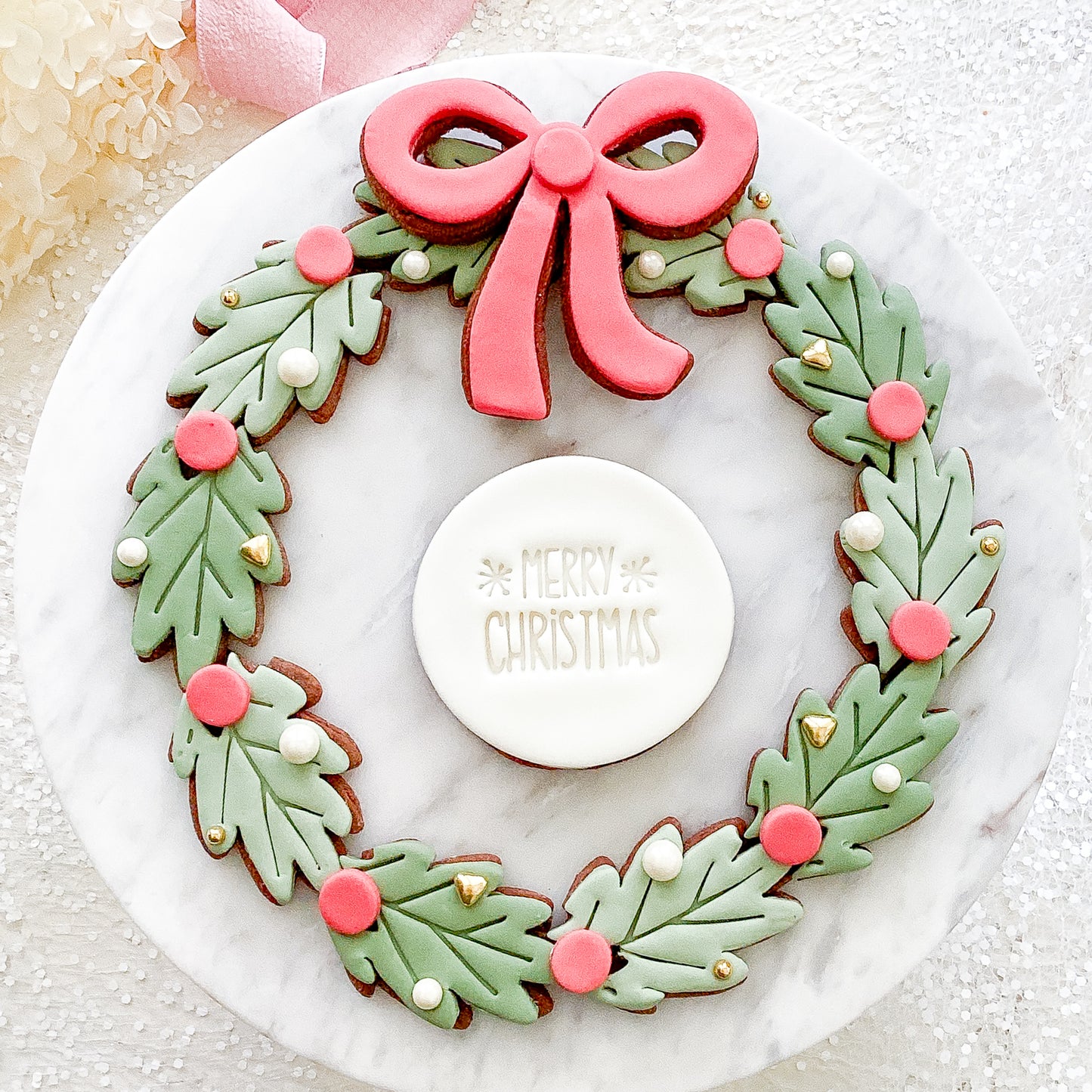 "Wreath with Bow" Cookie Platter