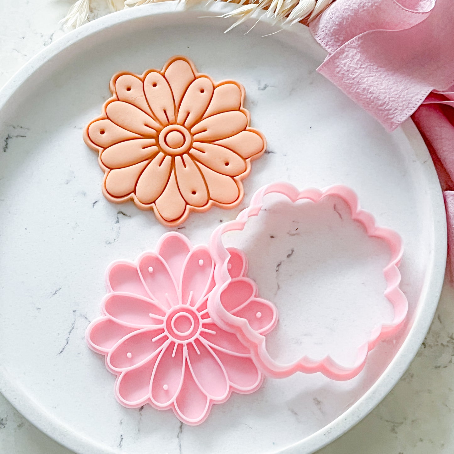 Flower #4 Cookie Cutter & Stamp