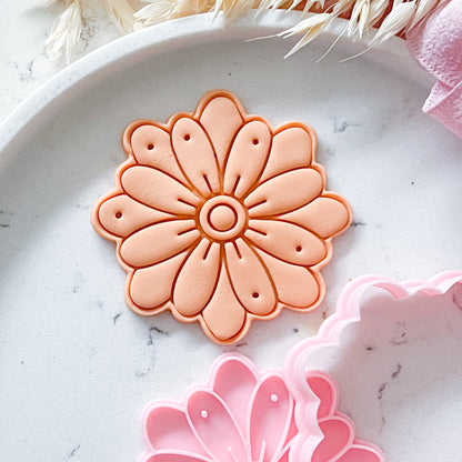 Flower #4 Cookie Cutter & Stamp