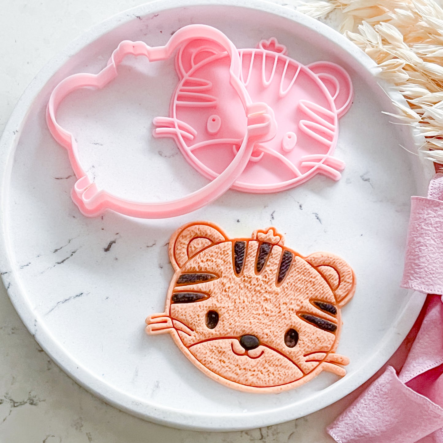 "Baby  Tiger" - Cookie Cutter & Stamp