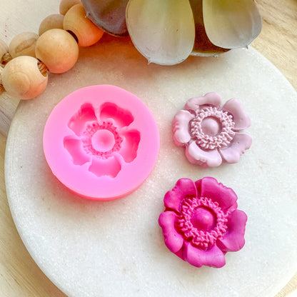 “Single Poppy" - Silicone Mould