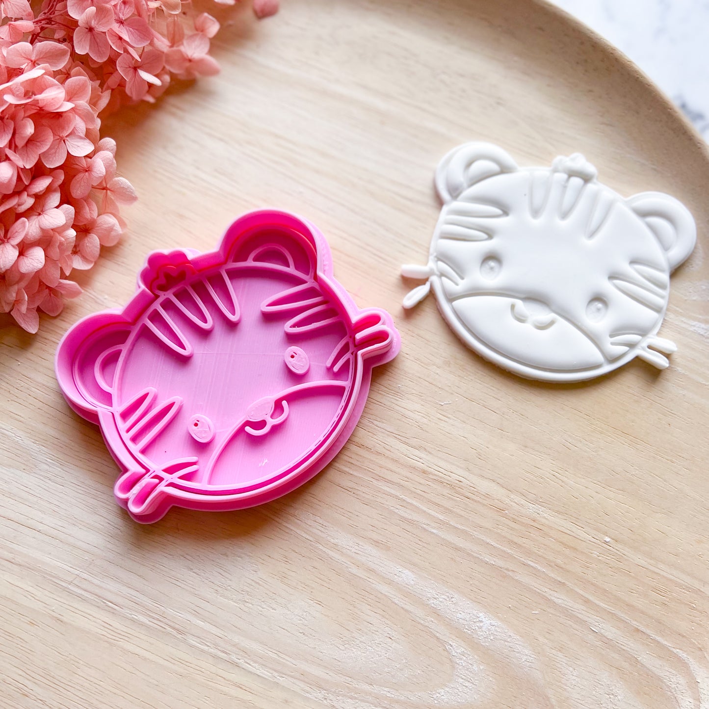 "Baby  Tiger" - Cookie Cutter & Stamp